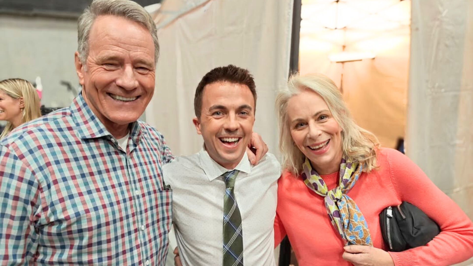 Bryan Cranston, Frankie Muniz, and Jane Kaczmarek | Image via Instagram: frankiemuniz4