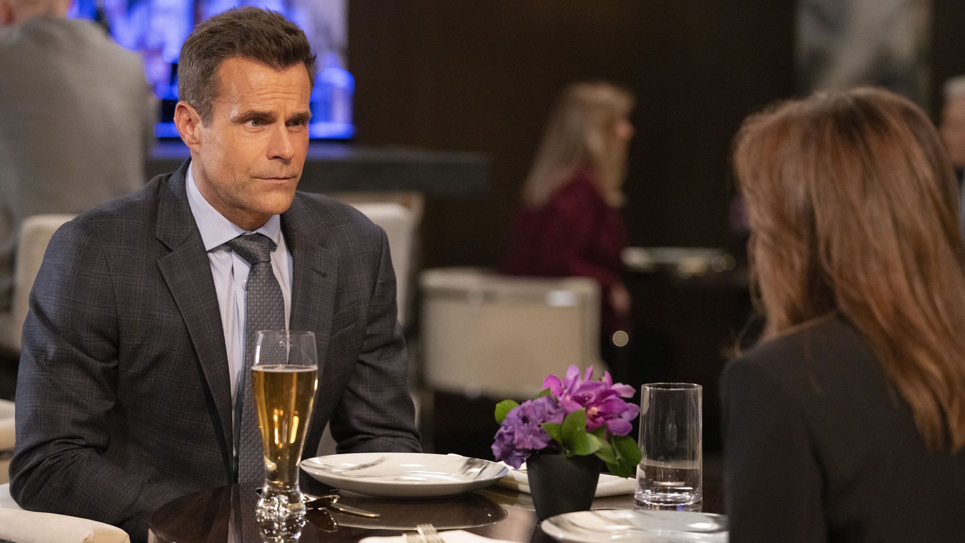 General Hospital&#039;s Drew Cain talking to Alexis. | Image Source: ABC