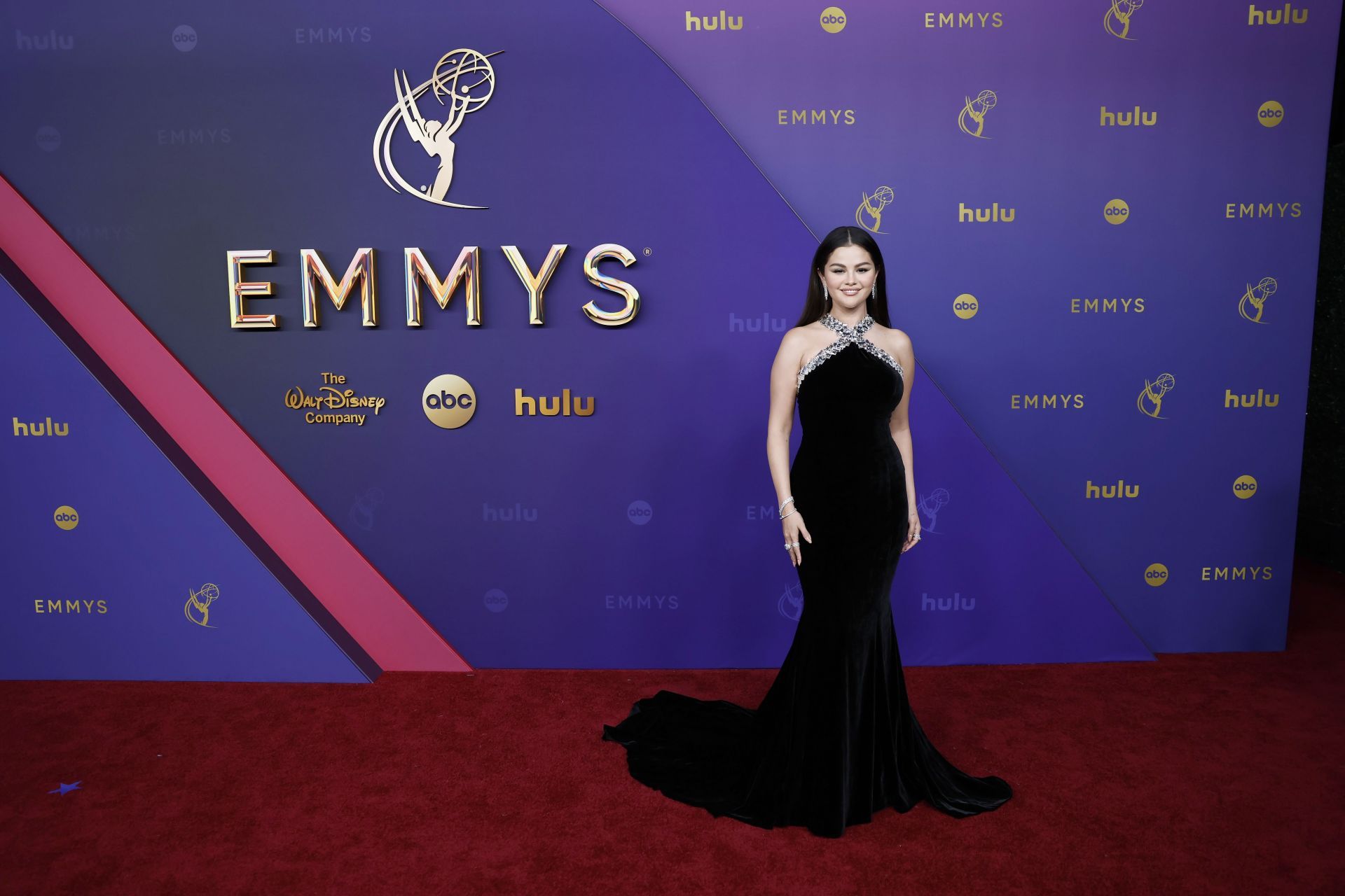 76th Primetime Emmy Awards - Arrivals - Source: Getty