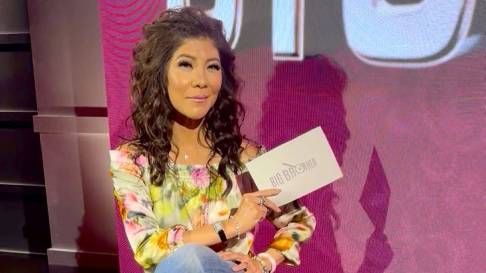 Julie Chen - Host of Big Brother 27 | Image via Instagram/ @juliechenmoonves
