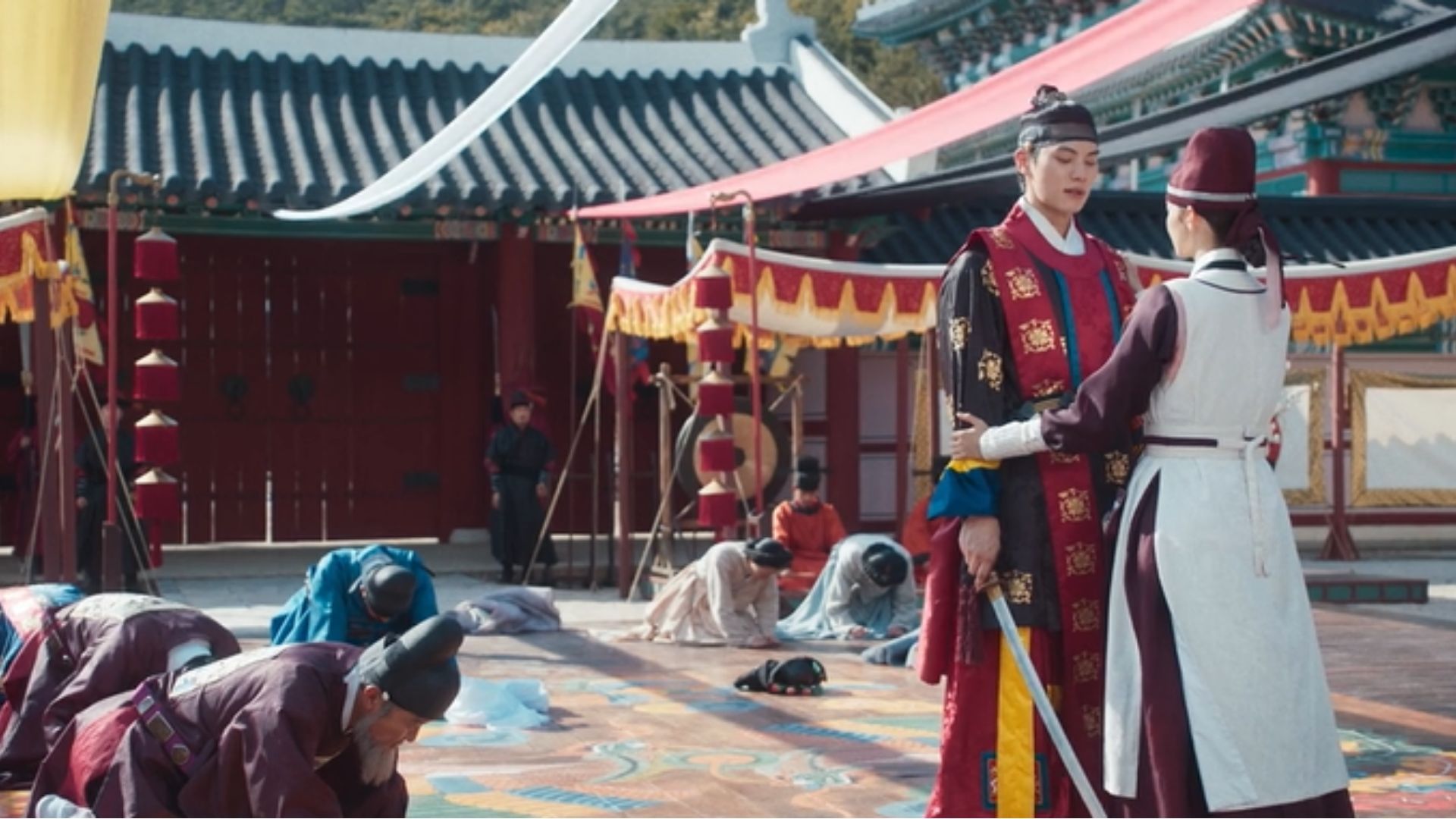 The King wished to punish his grandmother (Image via Netflix)