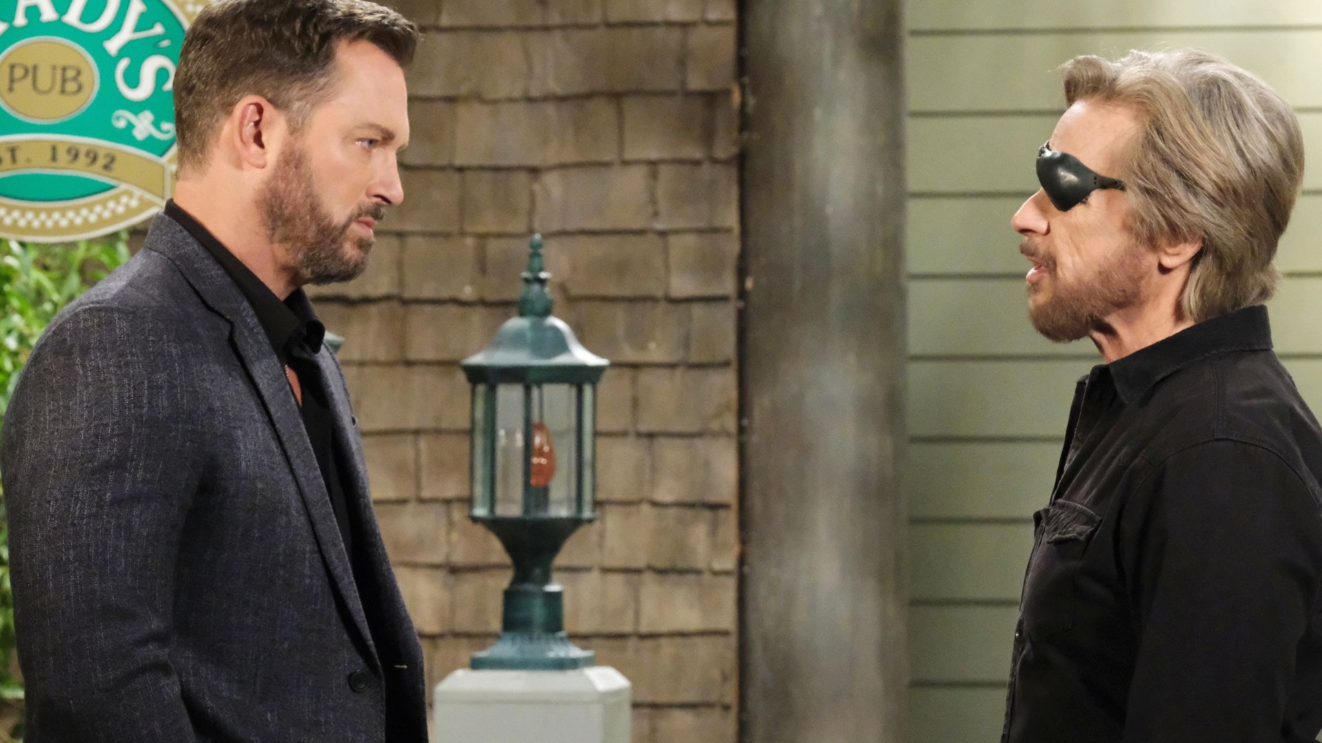 Brady and Steve have a chat | Image: JPI