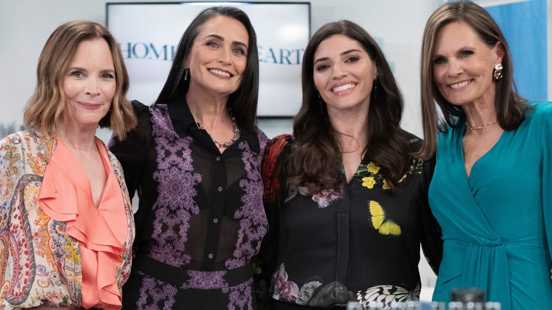Lucy and the Deception ladies on General Hospital | Image: ABC