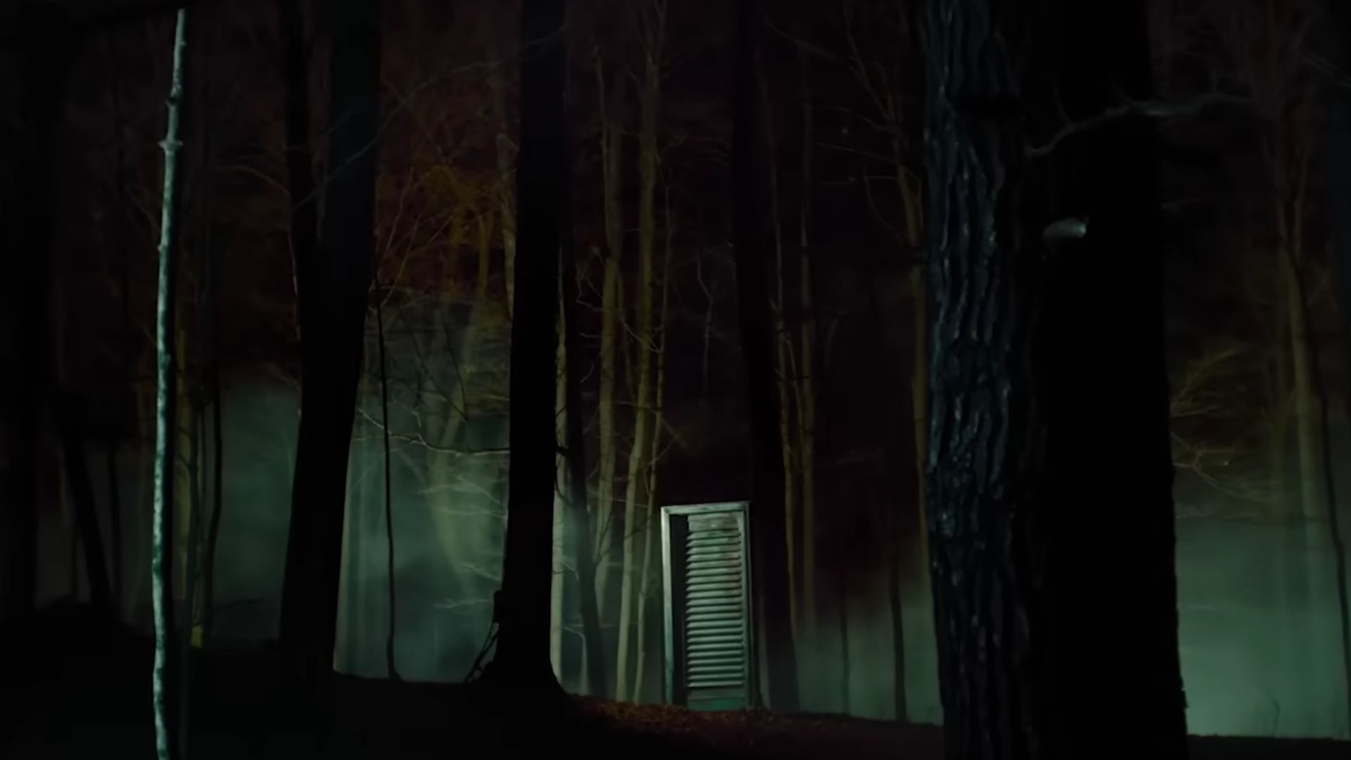 Still from True Haunting (Screenshot from YouTube/@Netflix)