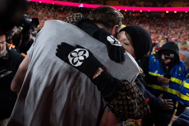 Are Taylor Swift and Travis Kelce planning to tie the knot in Rhode Island?
