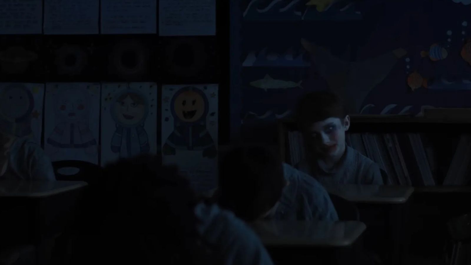 Still from Weapons (Image via YouTube @/Warner Bros)