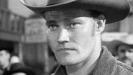 Lucas McCain in The Rifleman TV show | Image via Prime Video