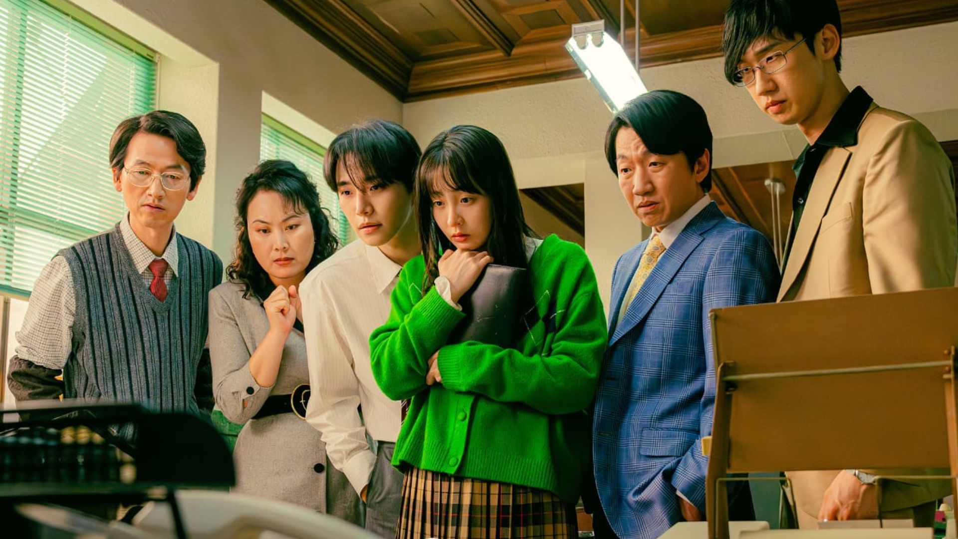 The workers at the company (Image via X @CJnDrama)
