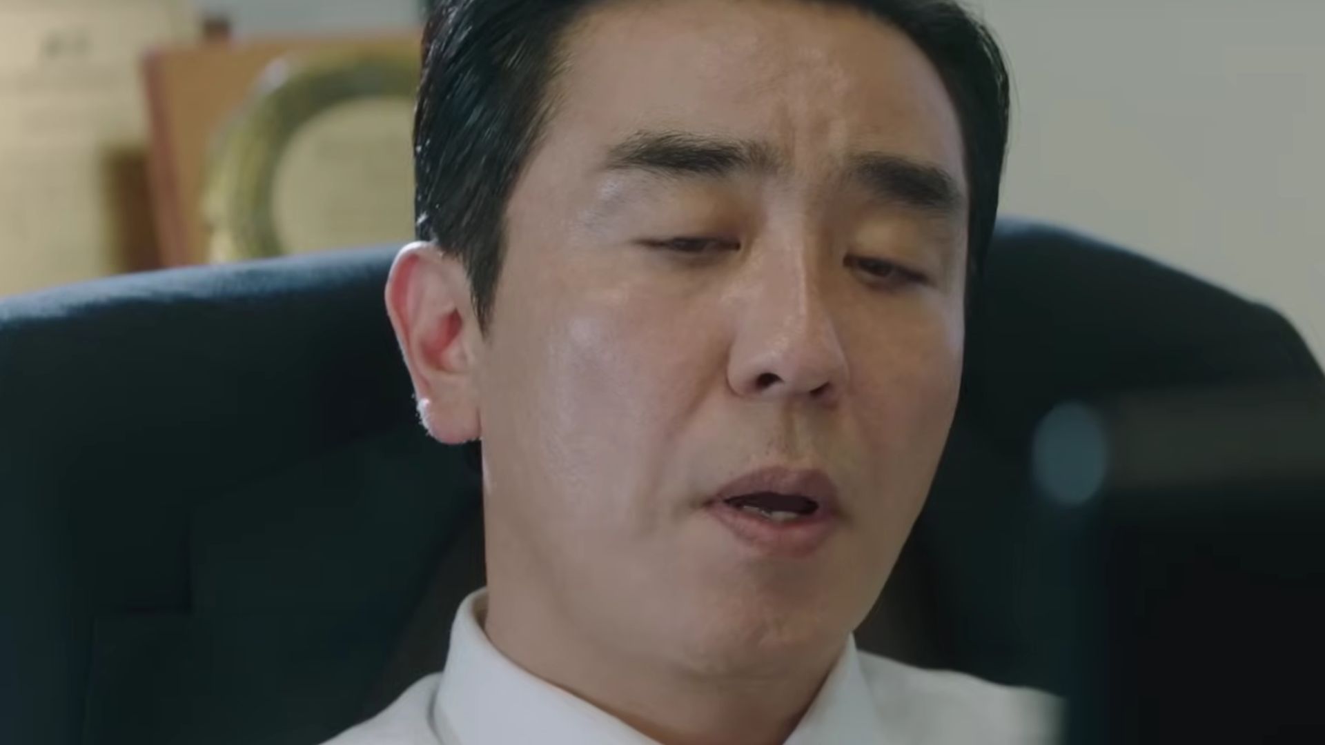 The Dream Life of Mr. Kim | Image Via: SLL