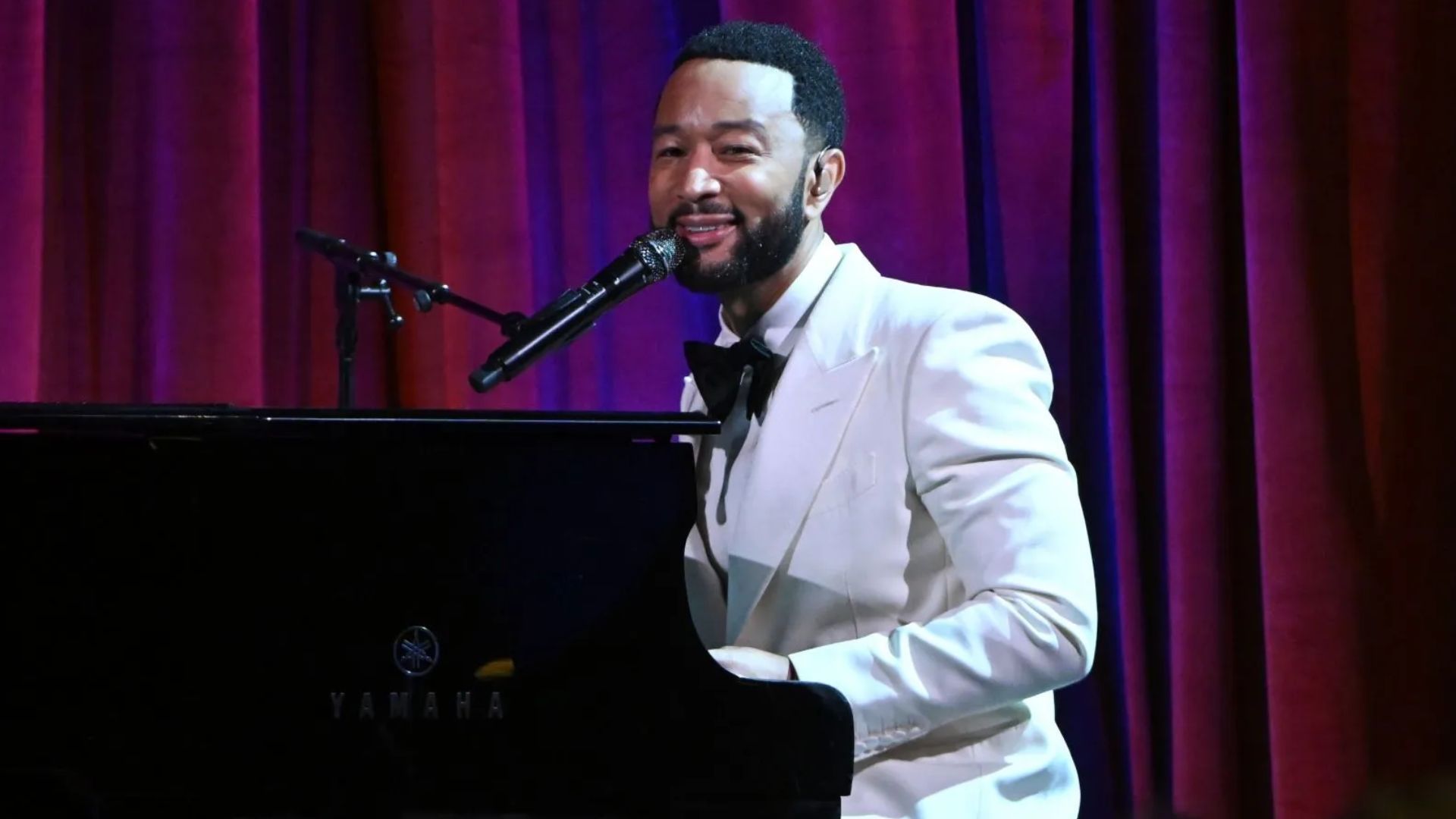 John Legend wants POTUS Donald Trump to win the Nobel Peace Prize next year (Image via Getty)