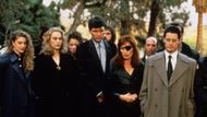 A still from Twin Peaks (Image via Amazon Prime Video)