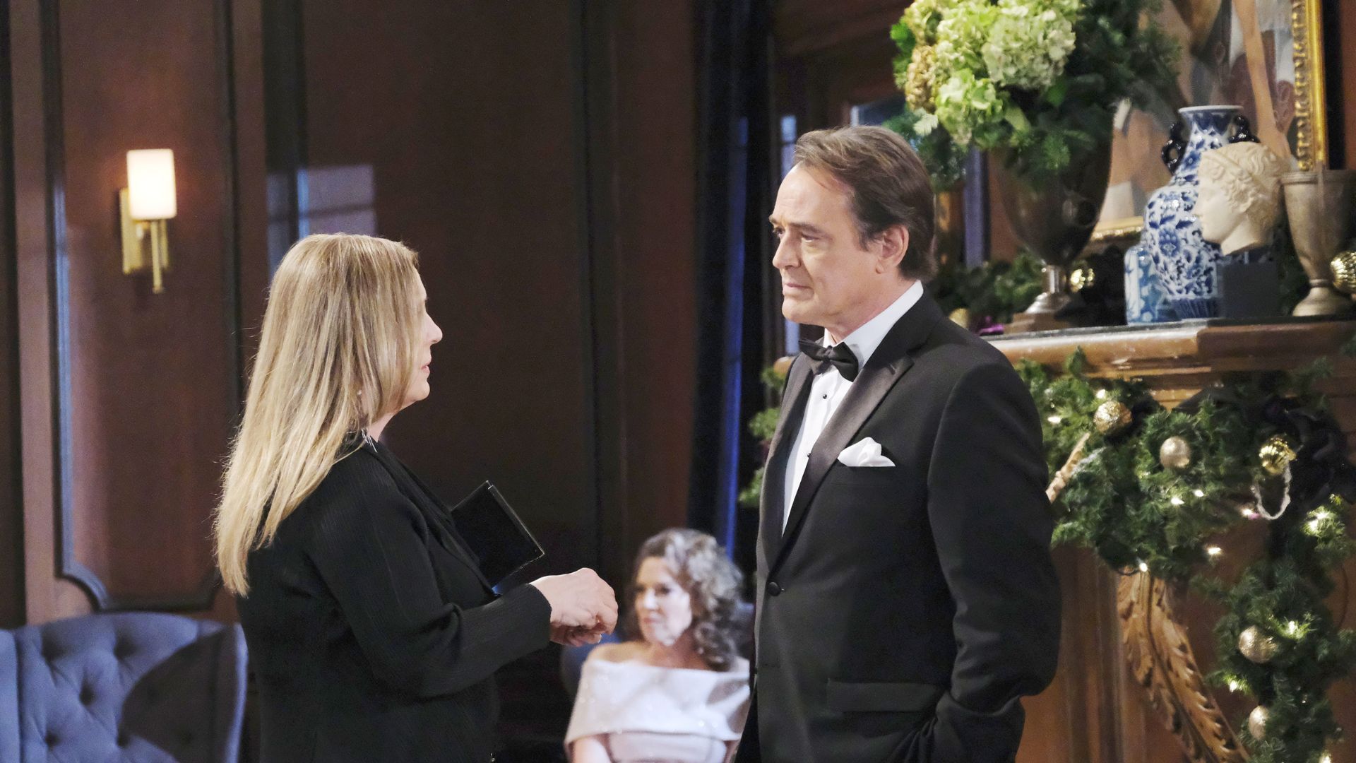 Genie Francis (Laura), Jon Lindstrom (Kevin), and (center) Kathleen Gati (Leisl) on General Hospital | Image: JPI