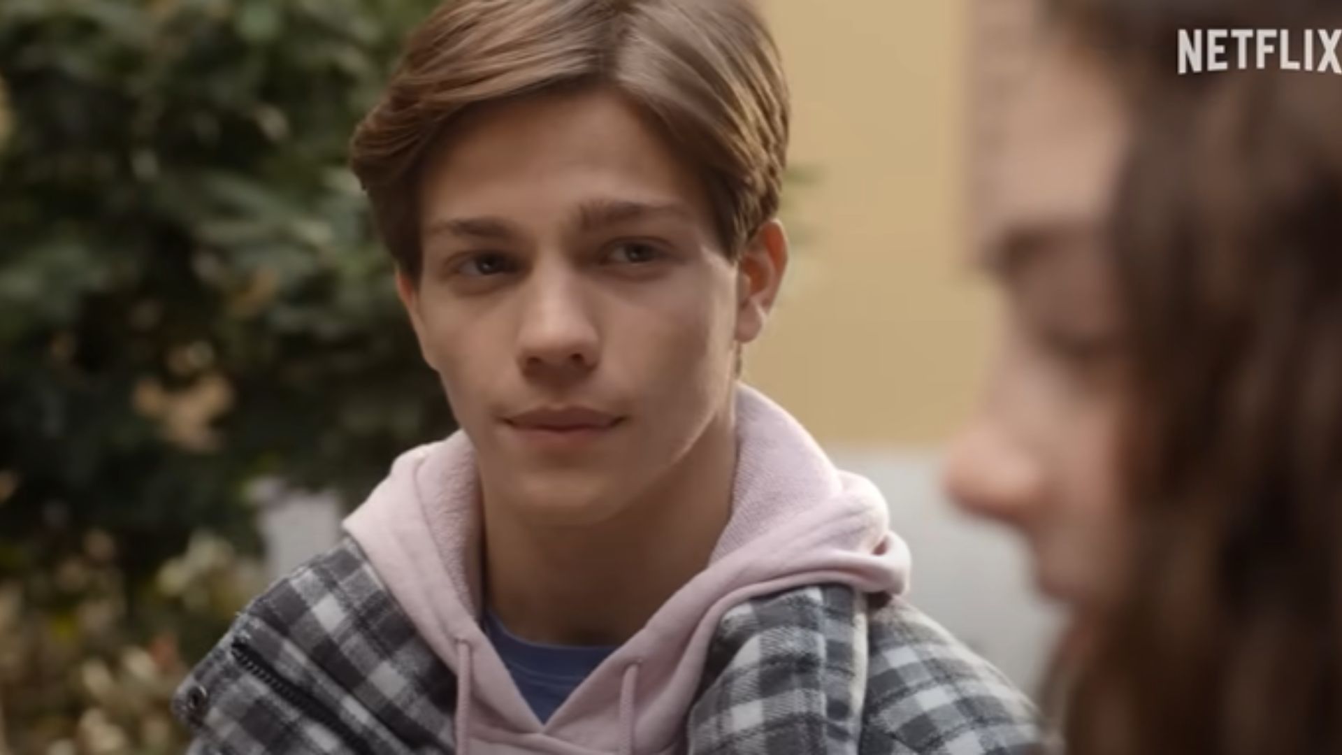 Edoardo Miulli plays Dario (Image via Netflix)