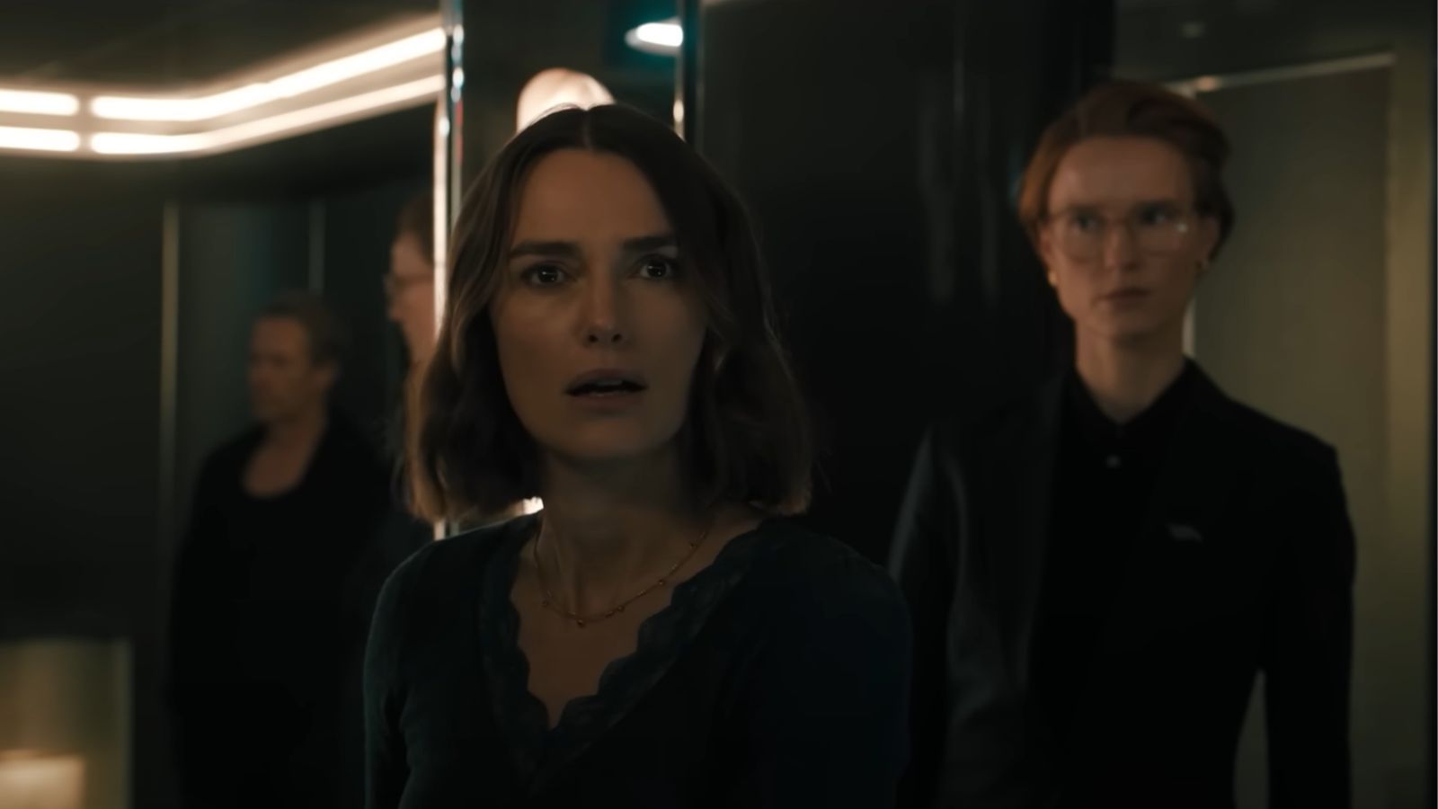 Still from The Woman in Cabin 10 (Image via Netflix)