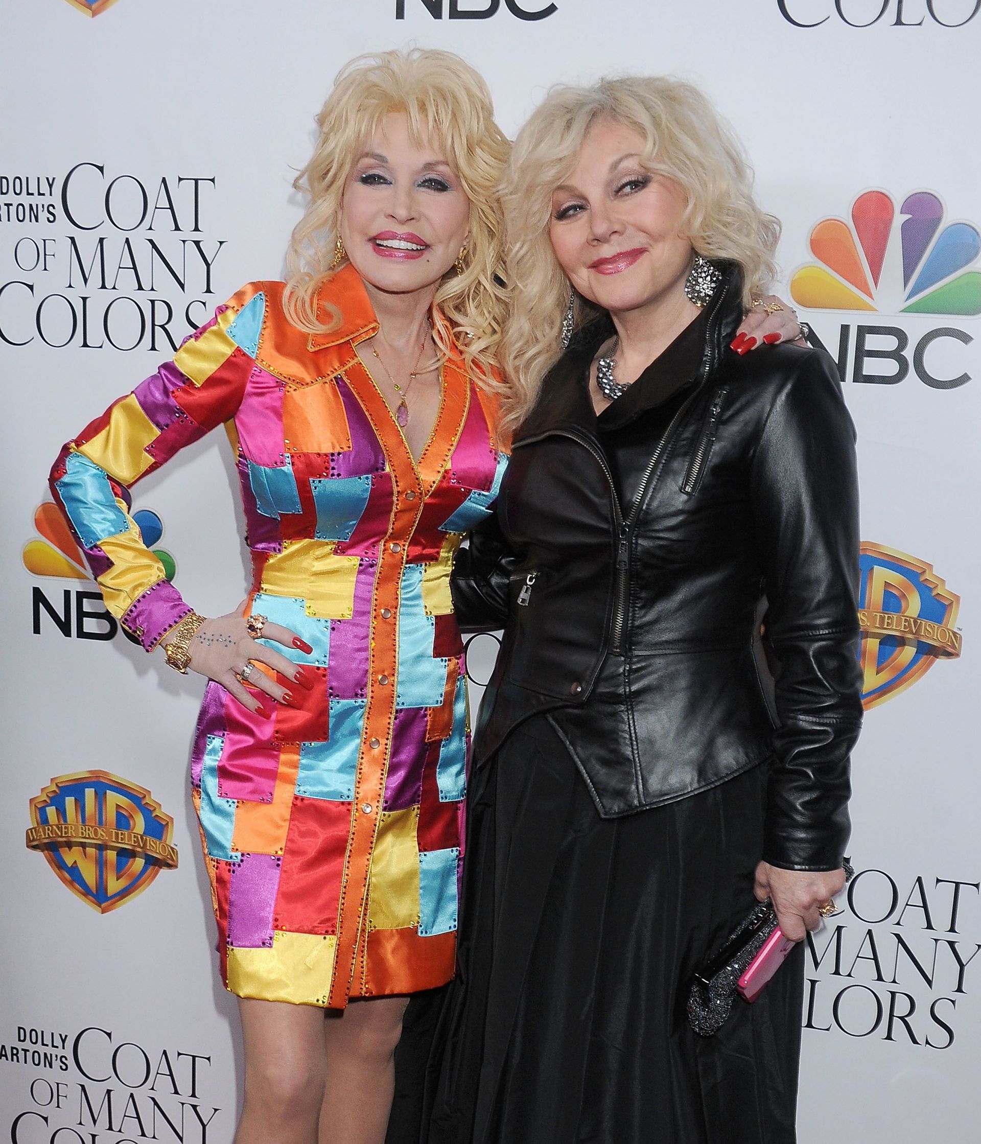 Dolly and Stella Parton at the Premiere Of Warner Bros. Television&#039;s &quot;Dolly Parton&#039;s Coat Of Many Colors&quot; - Arrivals - Source: Getty