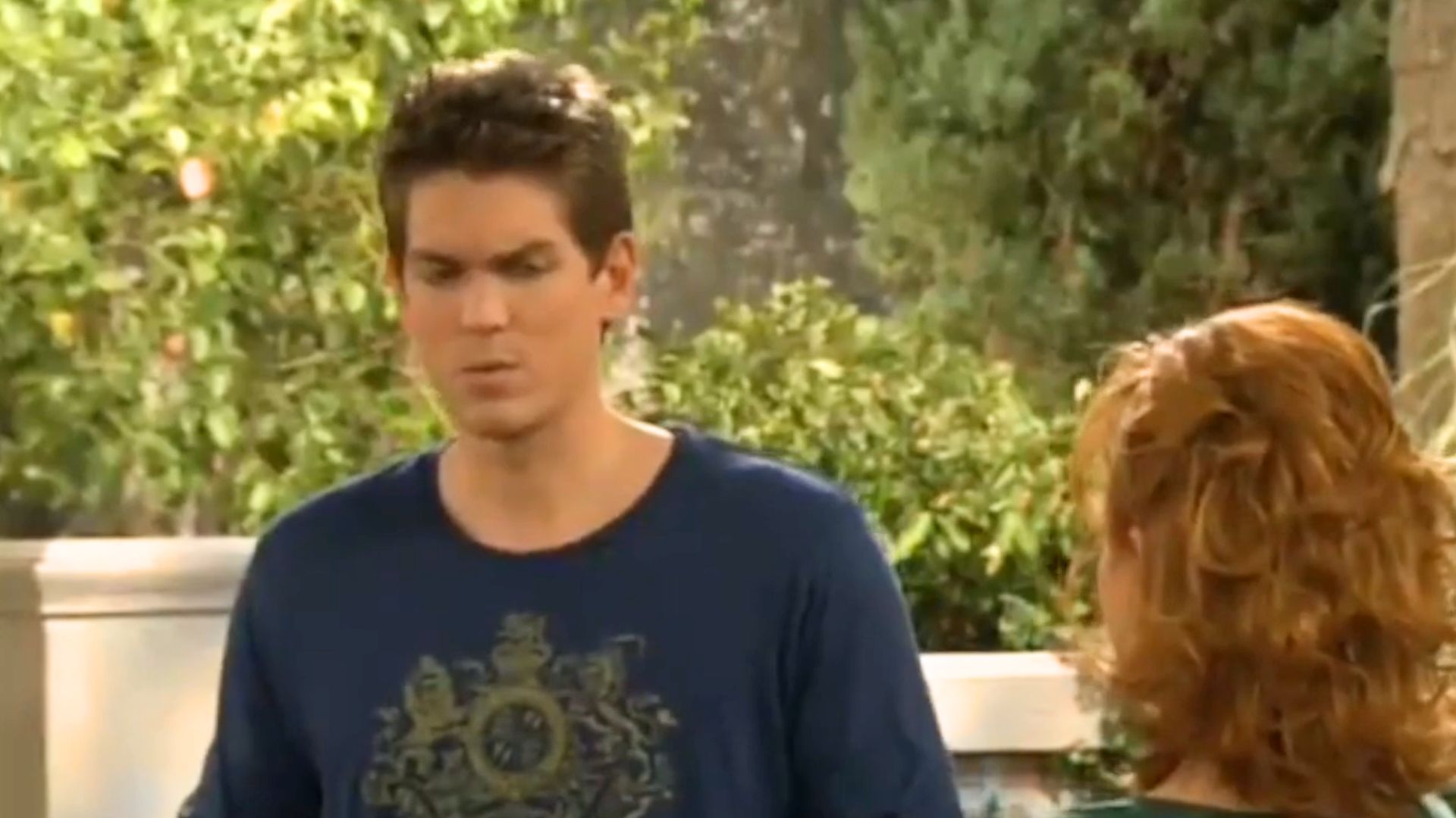 Steve Howey in Reba | Image via 20th Century Fox Television