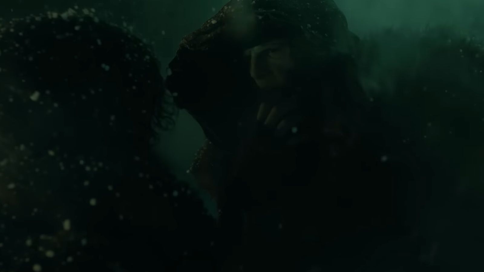 Still from Frankenstein (Image via Netflix)