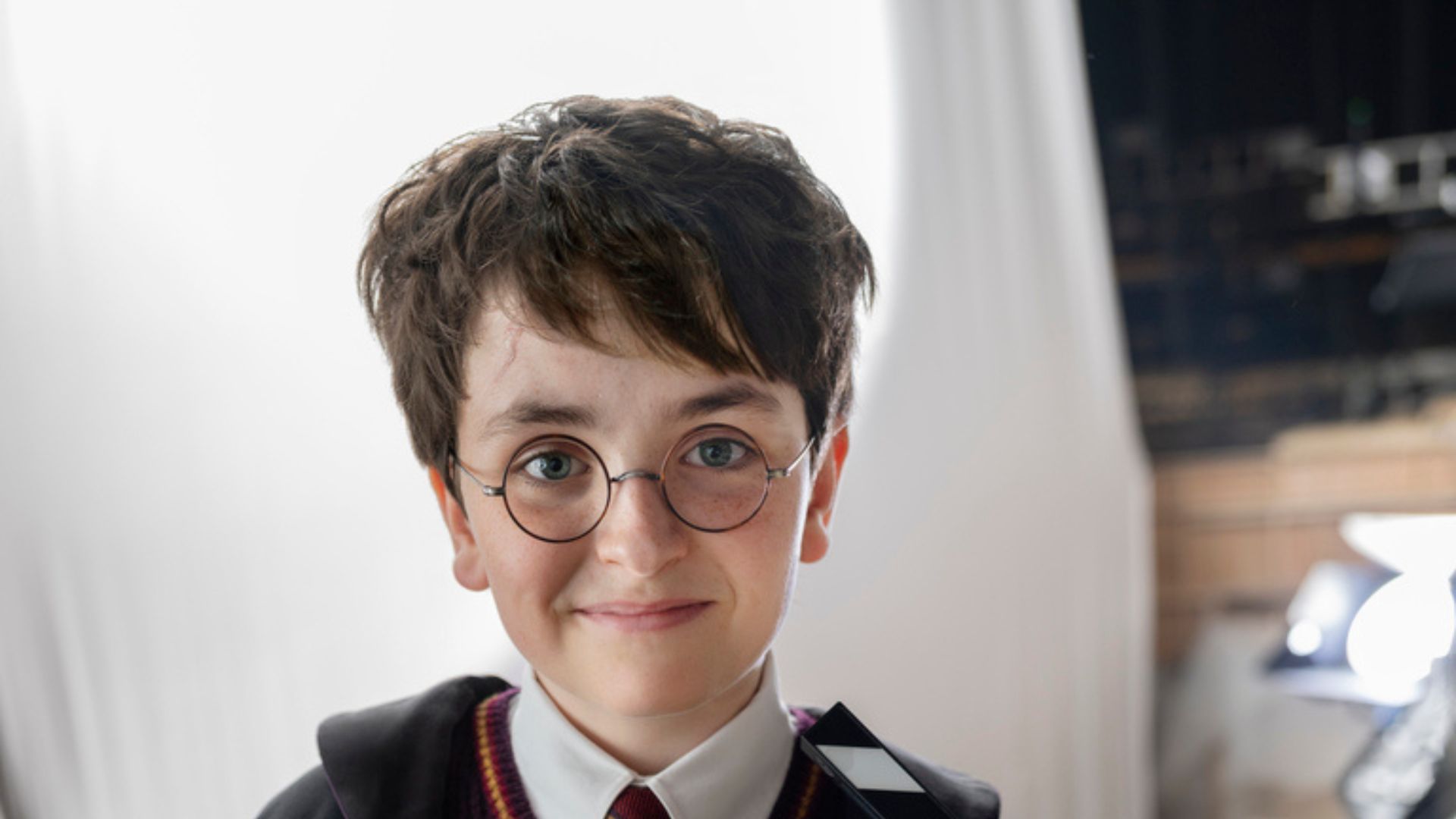 Dominic McLaughlin as Harry Potter | Image Via: press.wbd.com