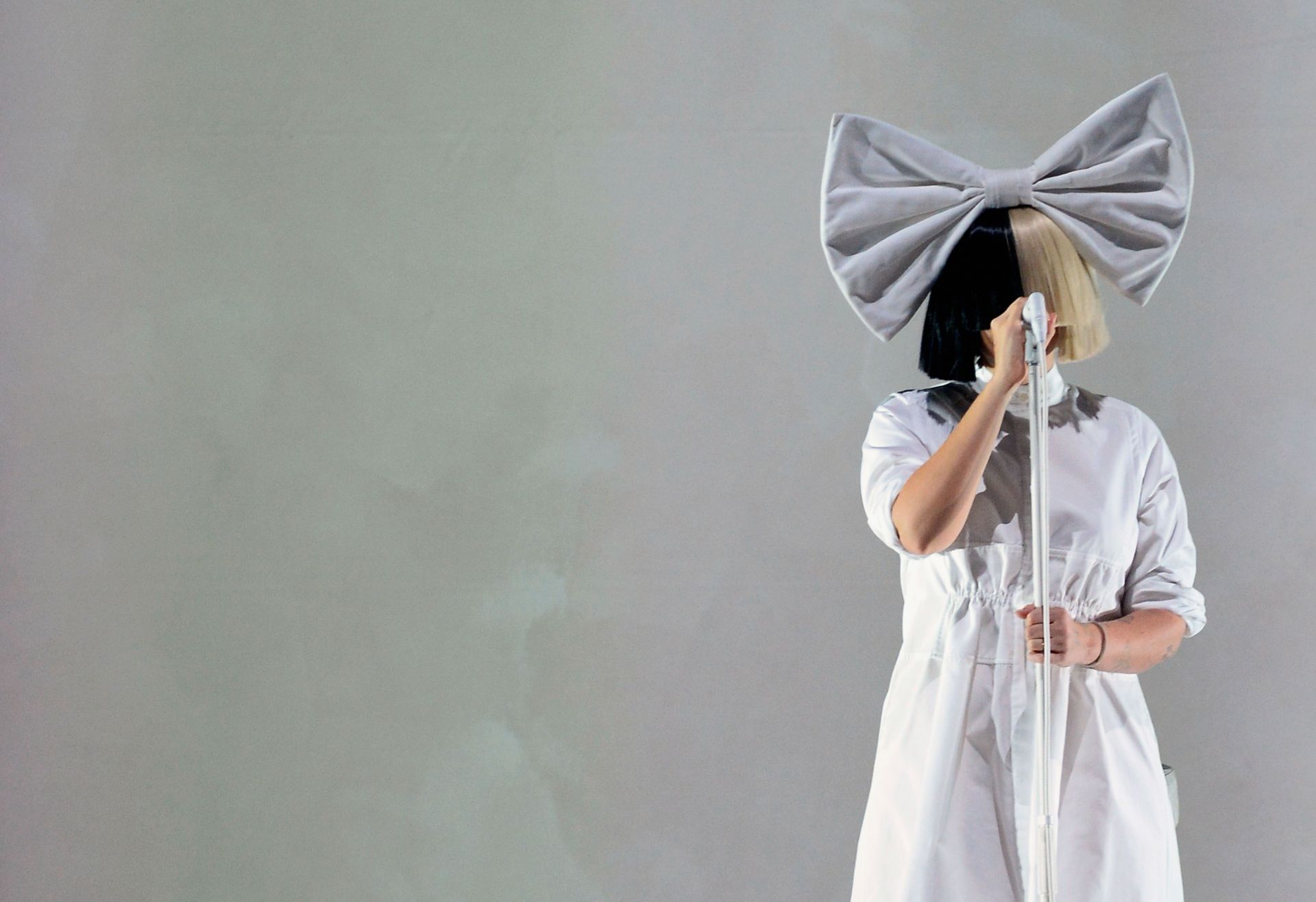 Sia And Miguel In Concert At Mandalay Bay In Las Vegas - Source: Getty