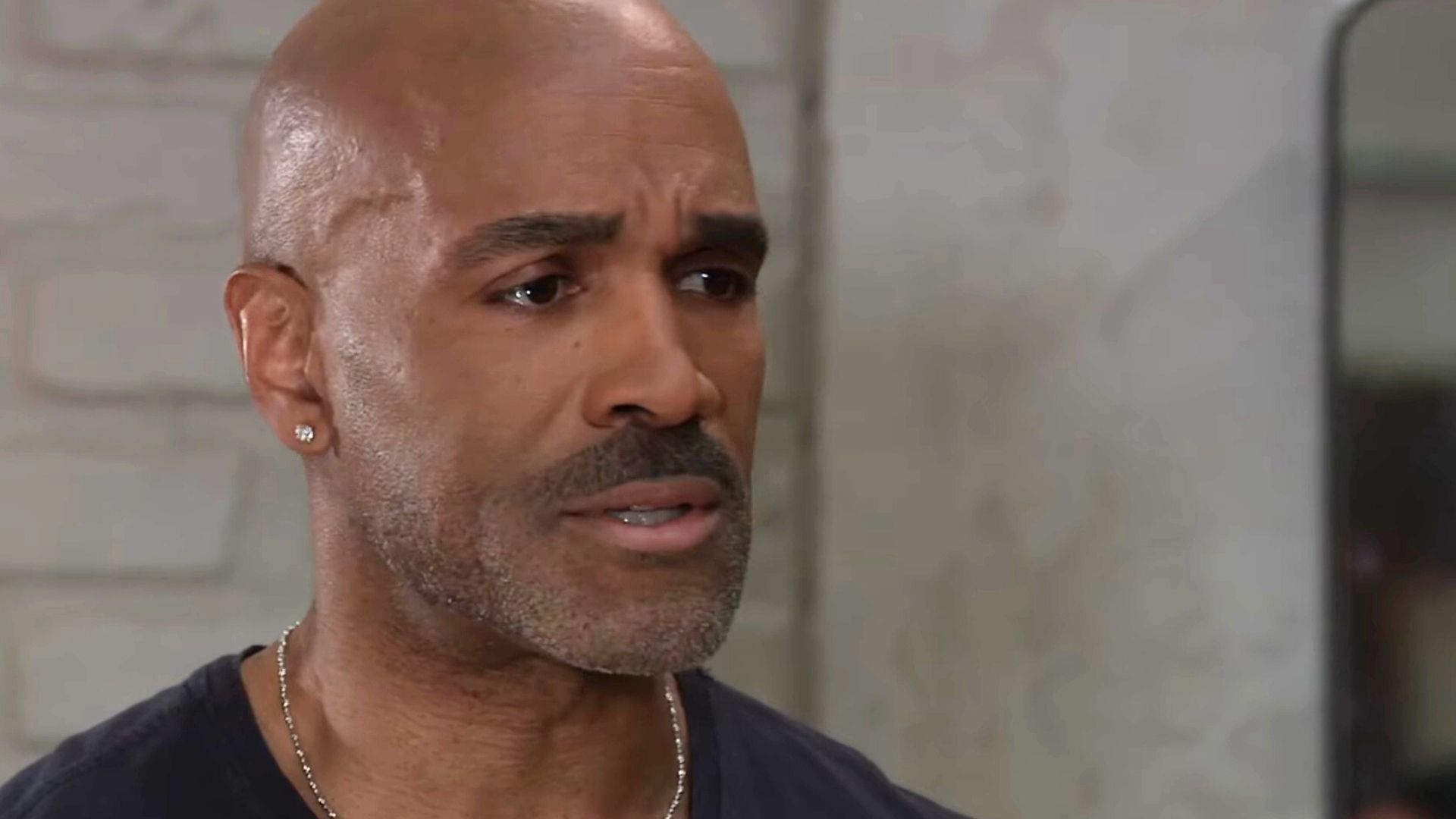 General Hospital&#039;s Curtis is confused | Image: ABC