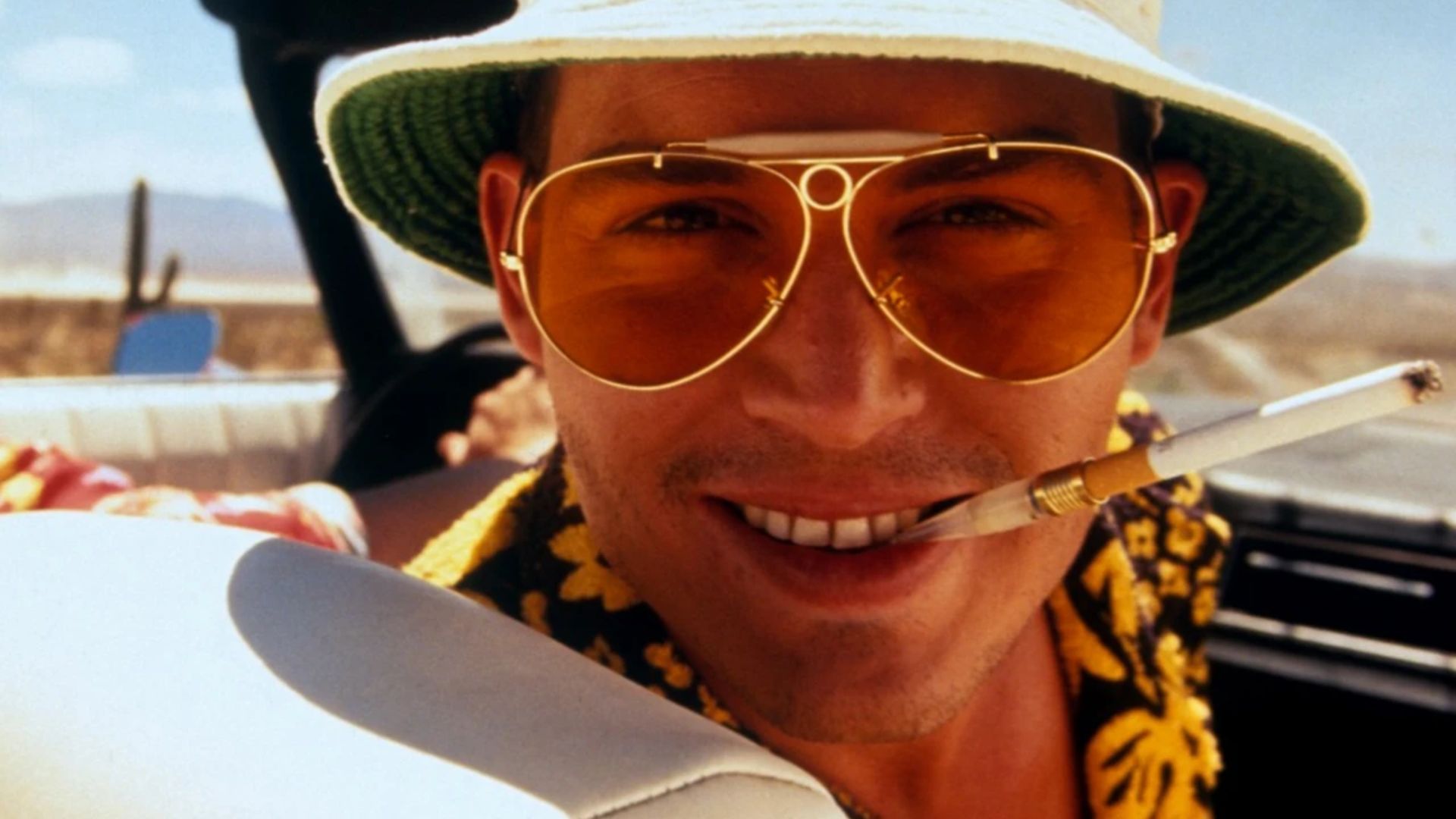 Fear and Loathing in Las Vegas - One of the Benicio Del Toro movies | Image via MUBI