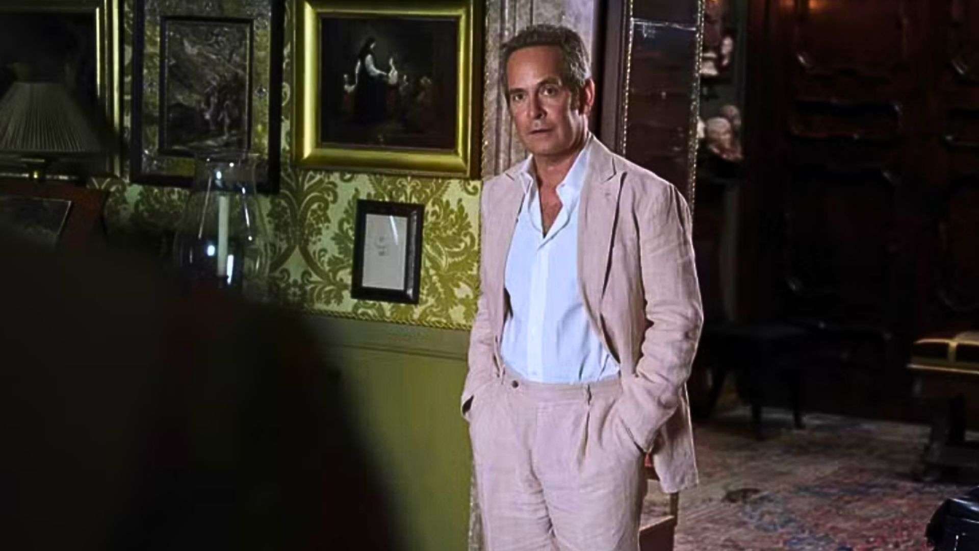 Tom Hollander as Quentin in The White Lotus Season 2 (Image via HBO)