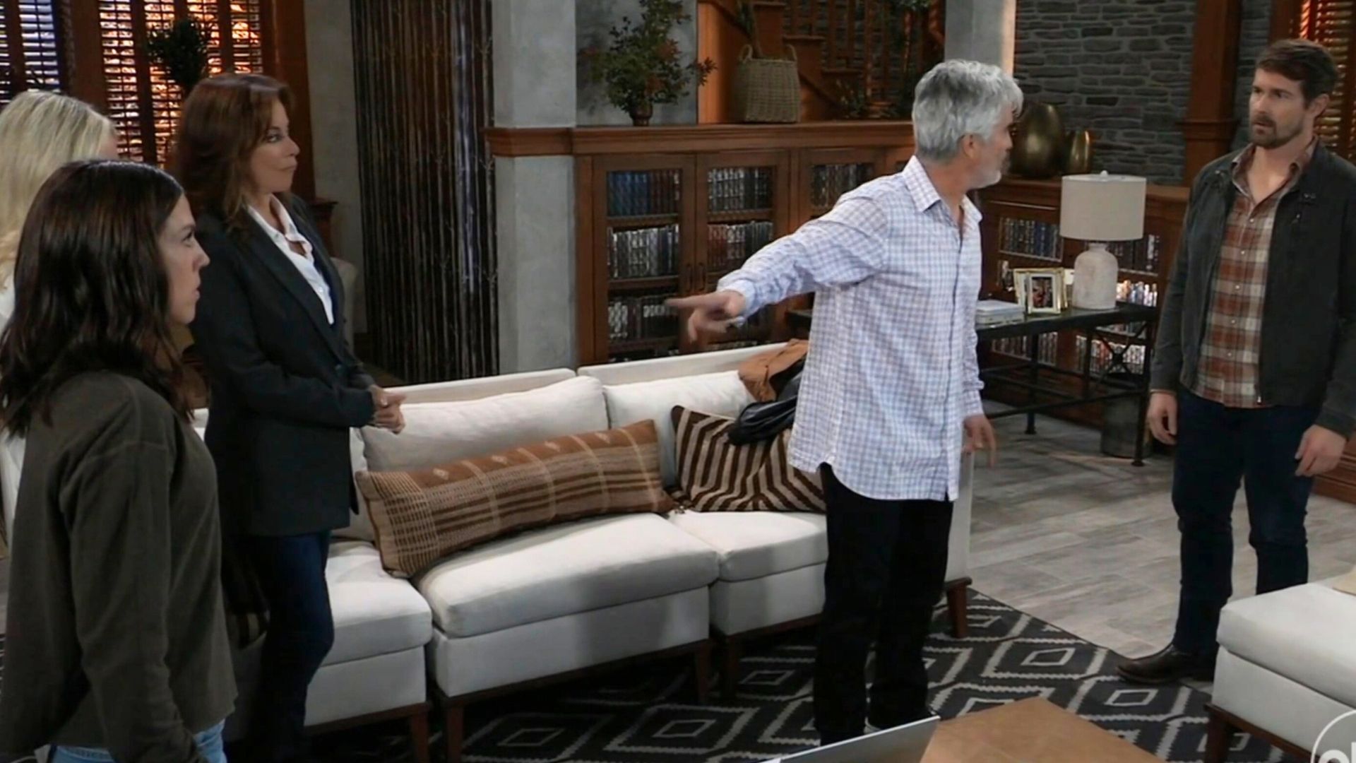 General Hospital&#039;s Ric begged Cody to believe him | Image: ABC