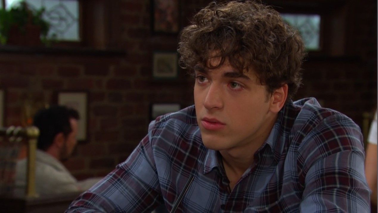 Tate gave best bud Aaron (Louis Tomeo) the shock of his life. \Image: Peacock