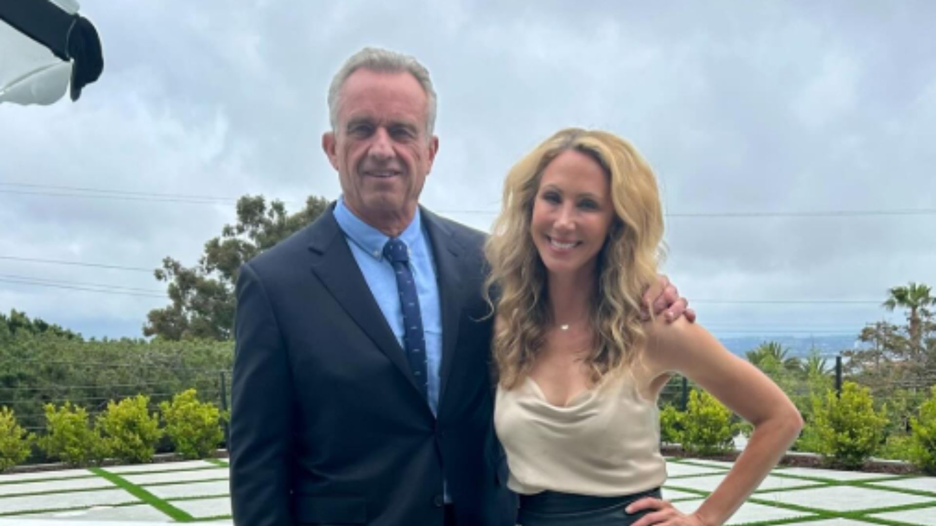 Christa Orecchio with Robert F Kennedy Jr. (Image via Iinstagram/@christa.orecchio)