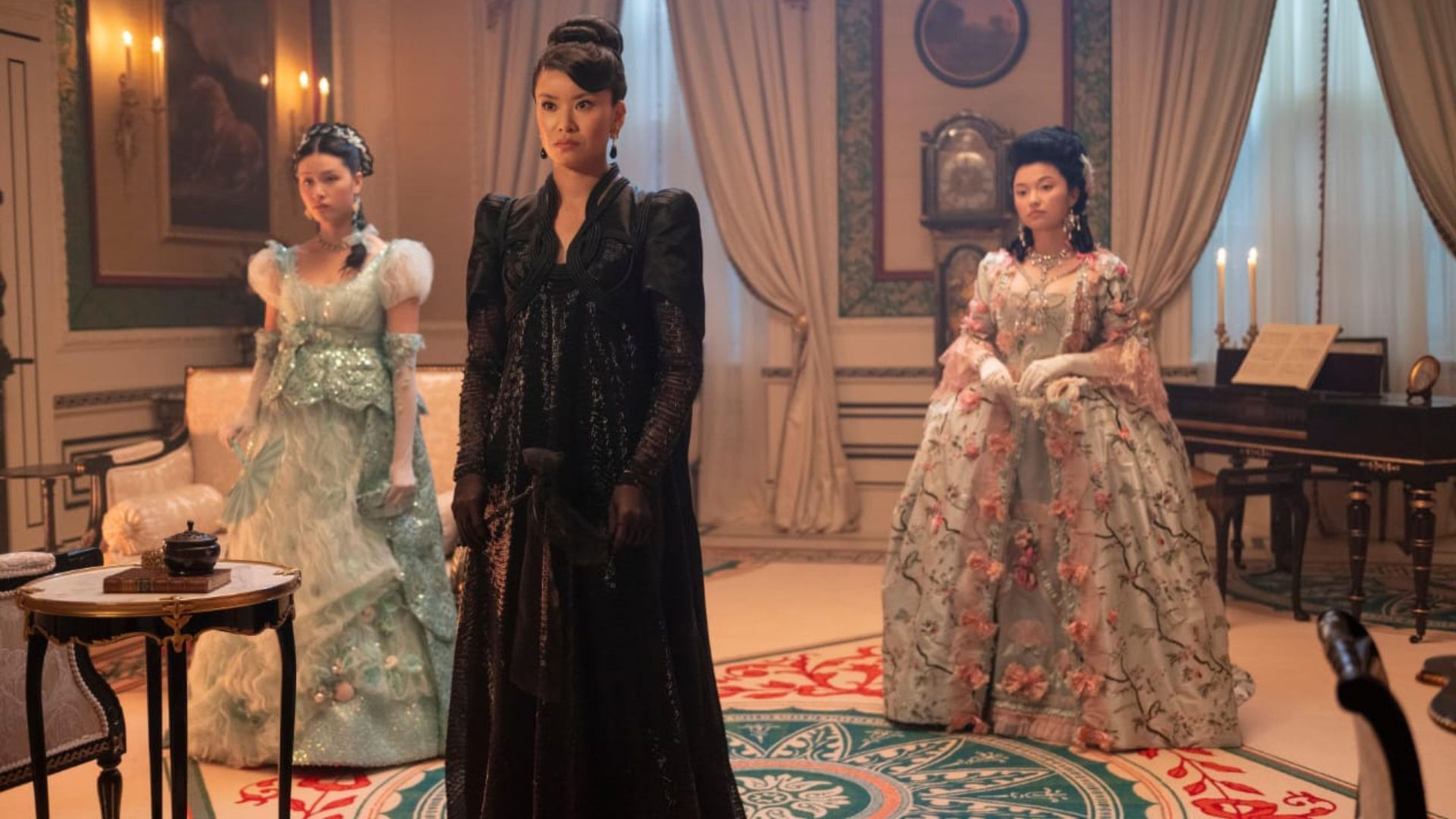 Lady Araminta and her daughters (Image via X @bridgerton)
