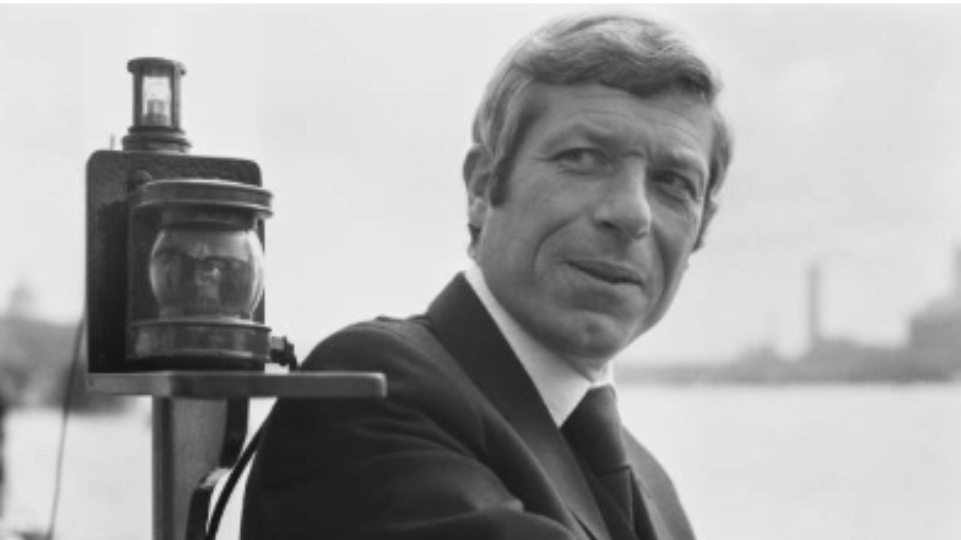 John Woodvine survived an on-stage collapse in 2012: Details resurface following his death at 96 (Image via Getty)
