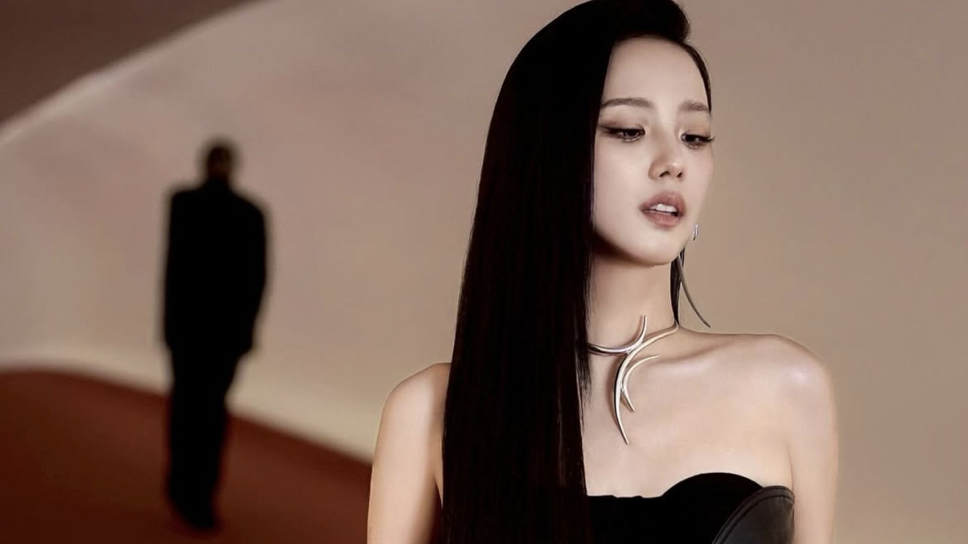 (Image via Instagram/@sooyaaa_)