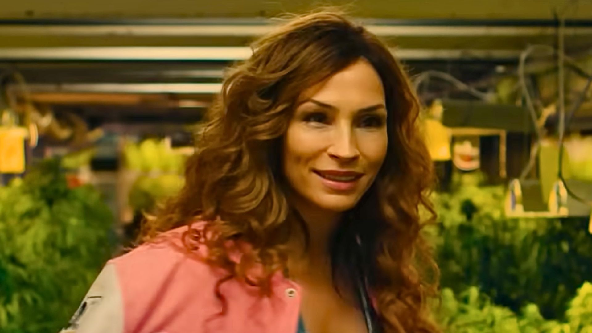 Famke Janssen stars as Betty van Doorn in Amsterdam Empire (Image via Netflix)