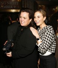 Rosie O'Donnell and Elisabeth Hasselbeck at the staging of Les Misérables on Broadway in 2006 (Image via Getty)