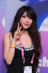 Emiru at TwithCon 2024 in San Diego (Image via Getty)