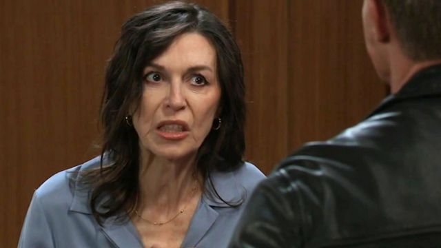 Anna Devane is a hot mess | Image: ABC