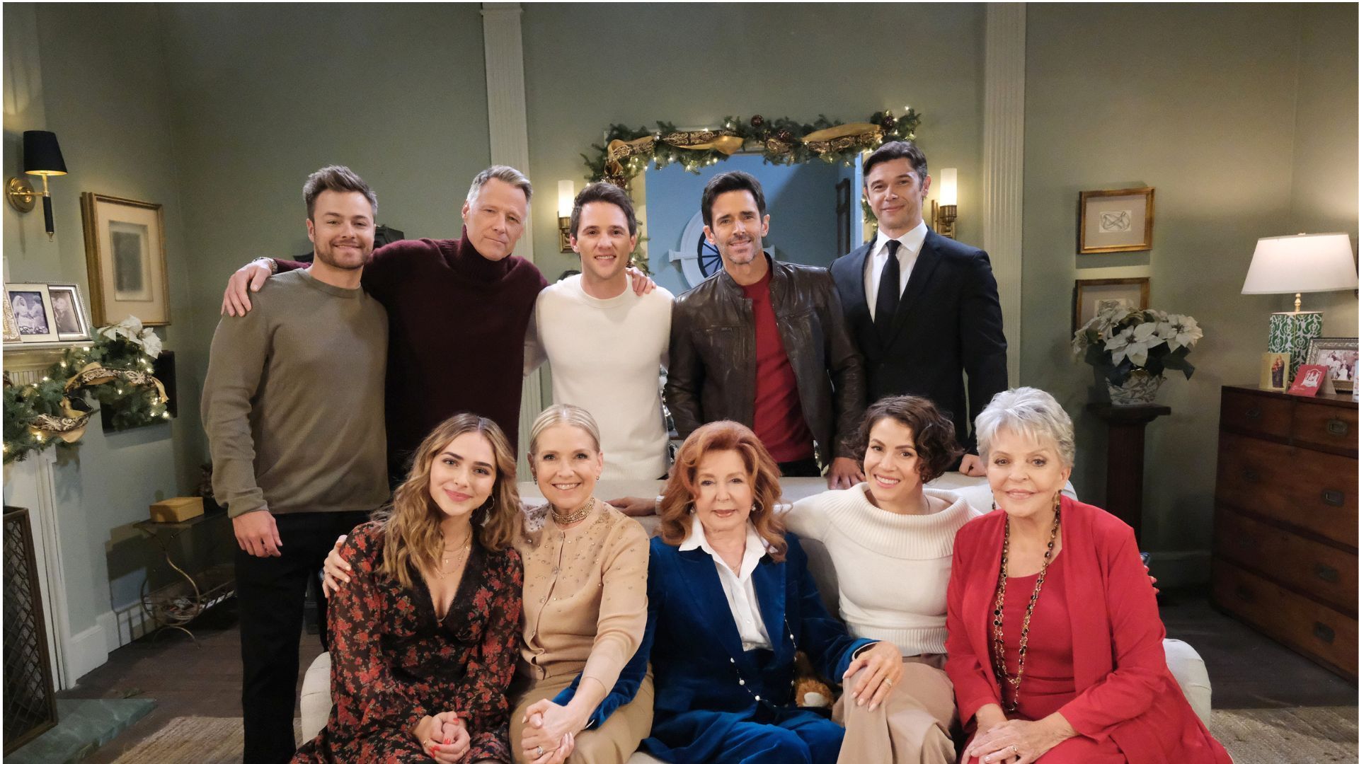 The Horton family gathers for a holiday tradition on Days of our Lives | Image: JPI
