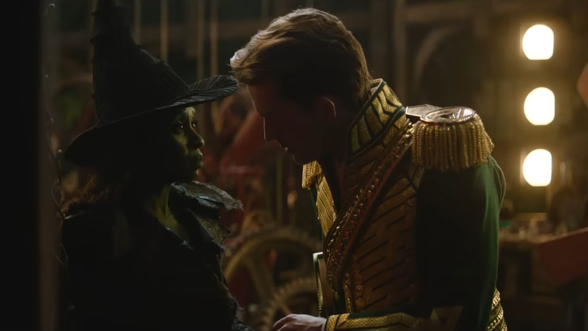 Elphaba and Fiyero are seen on screen together