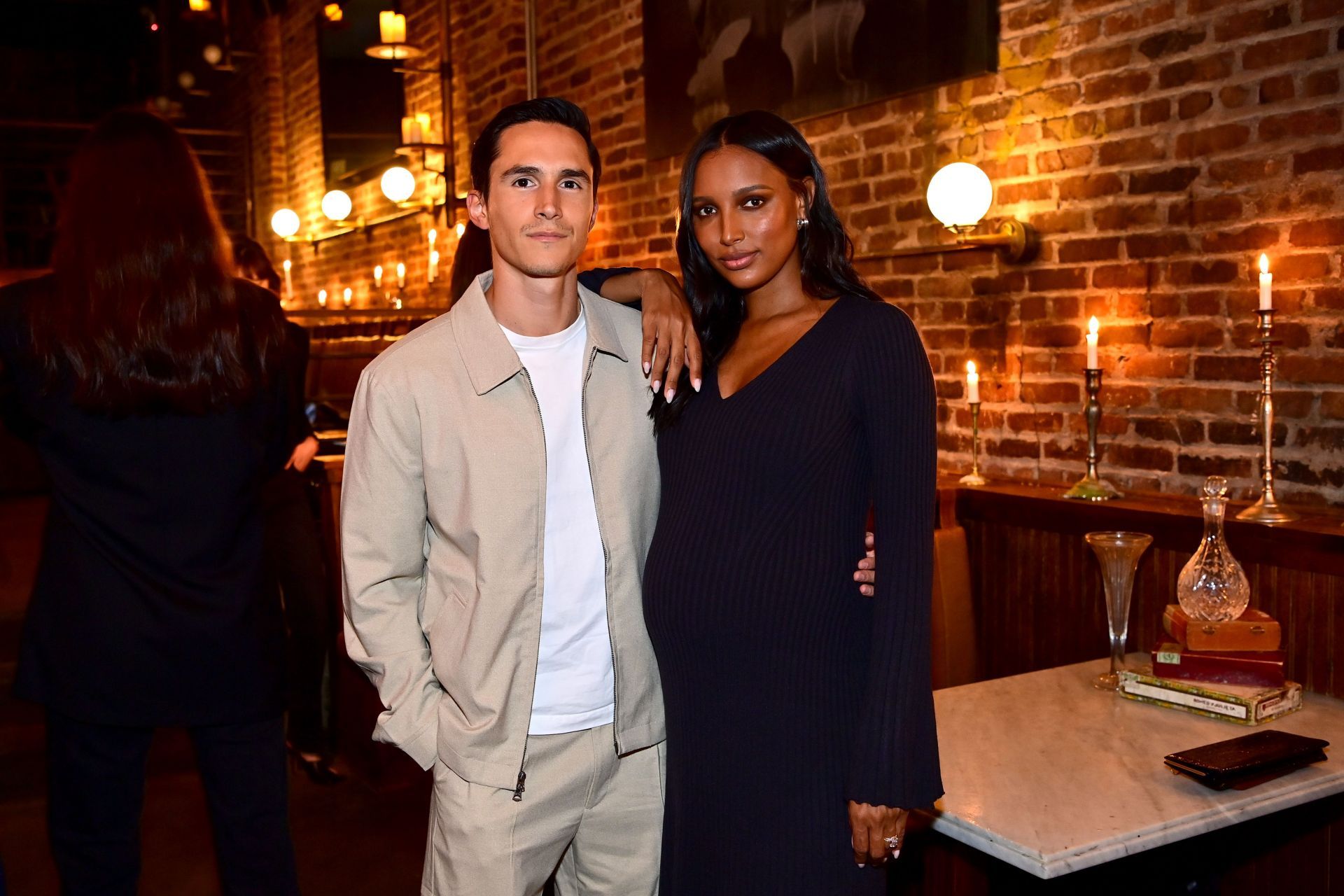 PAIGE hosts a private NYFW dinner at Carbone with Barbara Palvin &amp; Dylan Sprouse - Source: Getty