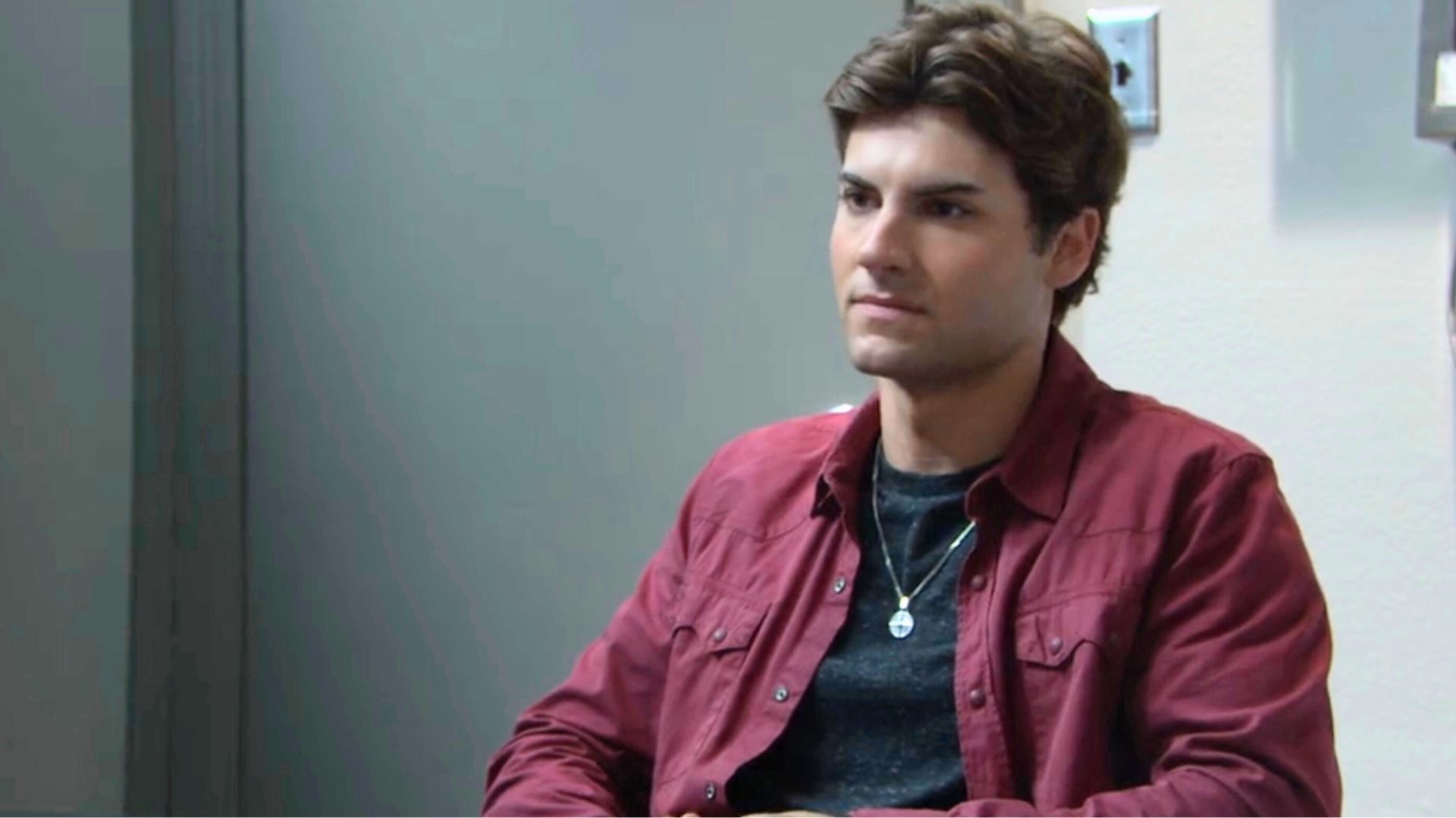 Remy visit Luna in prison on The Bold and the Beautiful | Image: CBS