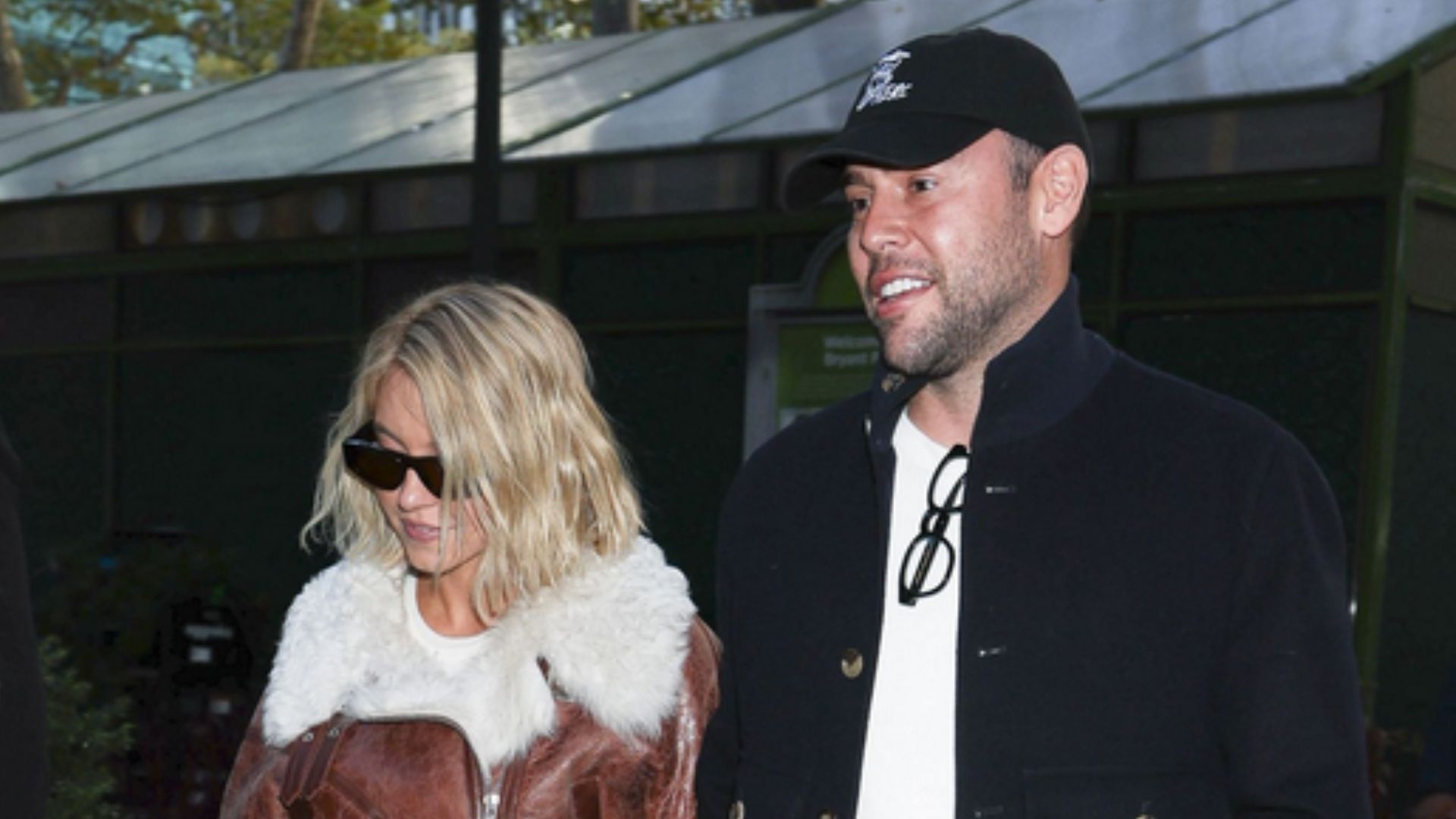 Sydney Sweeney and Scooter Braun (Image via Getty)