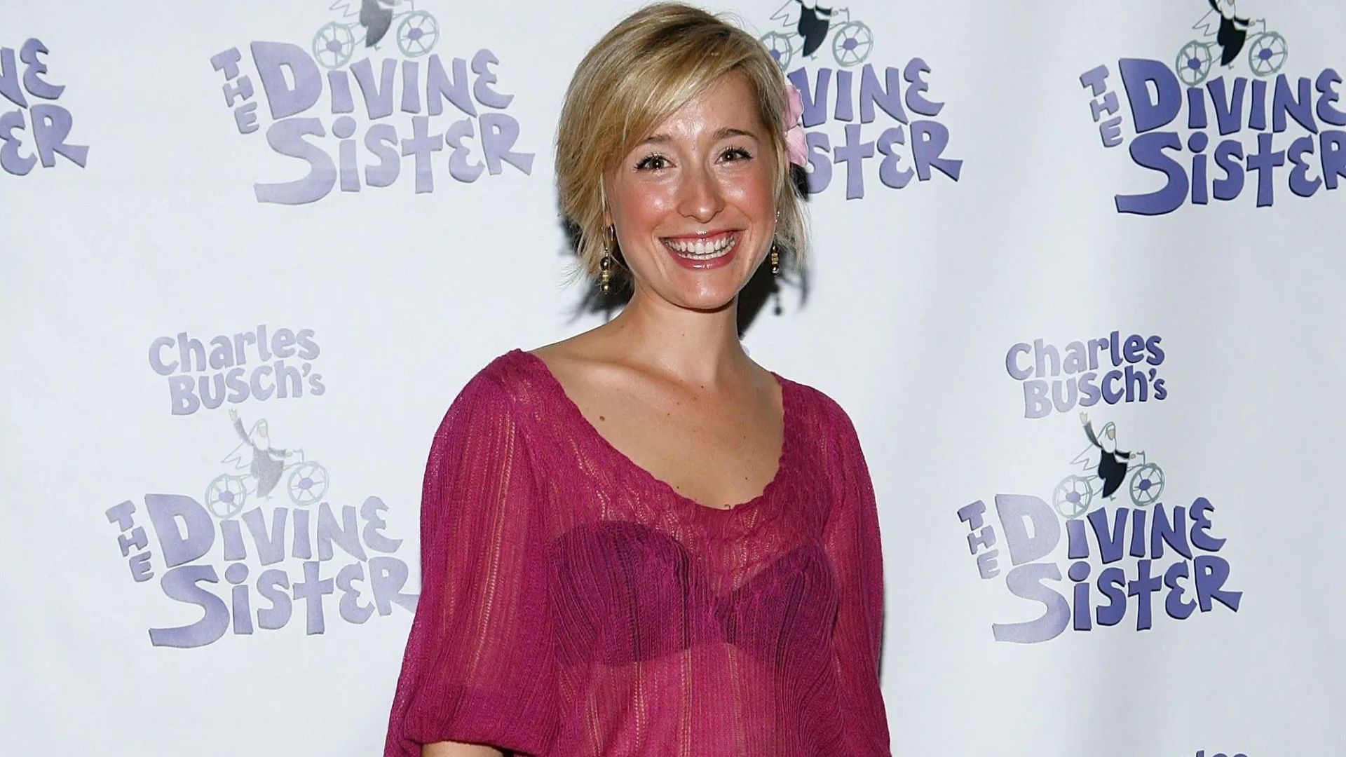 Allison Mack tells all in new podcast, Allison after NXIVM (Image via Getty)