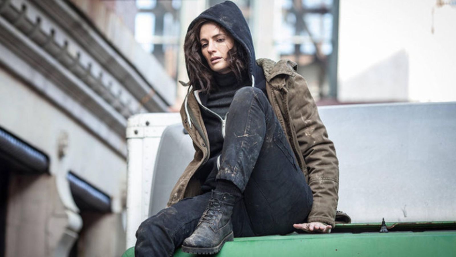 Where does the story Absentia take place? Setting of the Prime Video ...