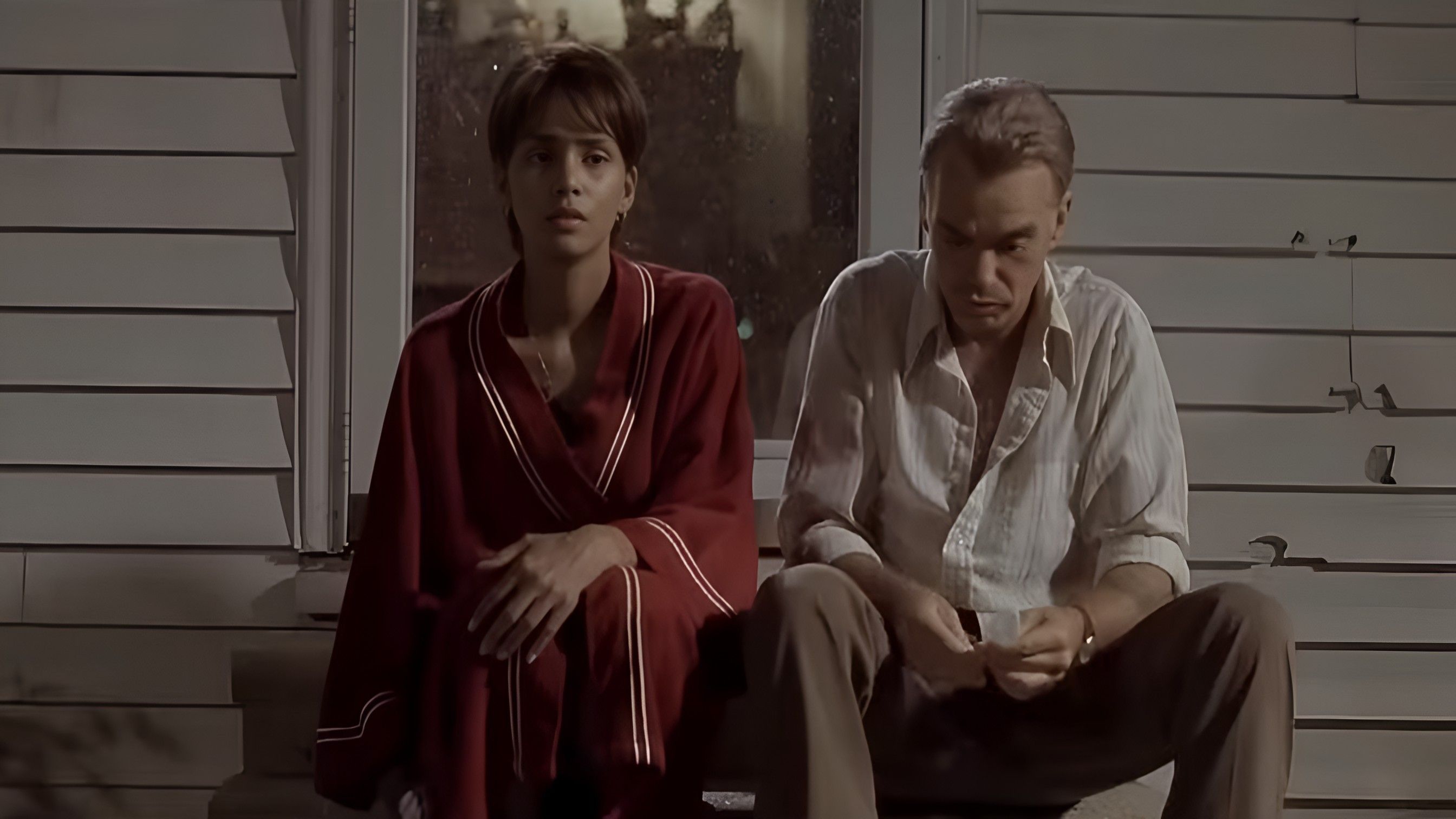 In Monster&rsquo;s Ball (2001) ( Image via YouTube / Lionsgate Movies )