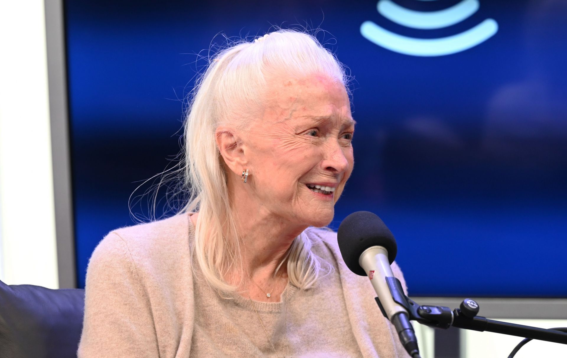 Diane Ladd at Celebrities Visit SiriusXM - April 24, 2023 - Source: Getty