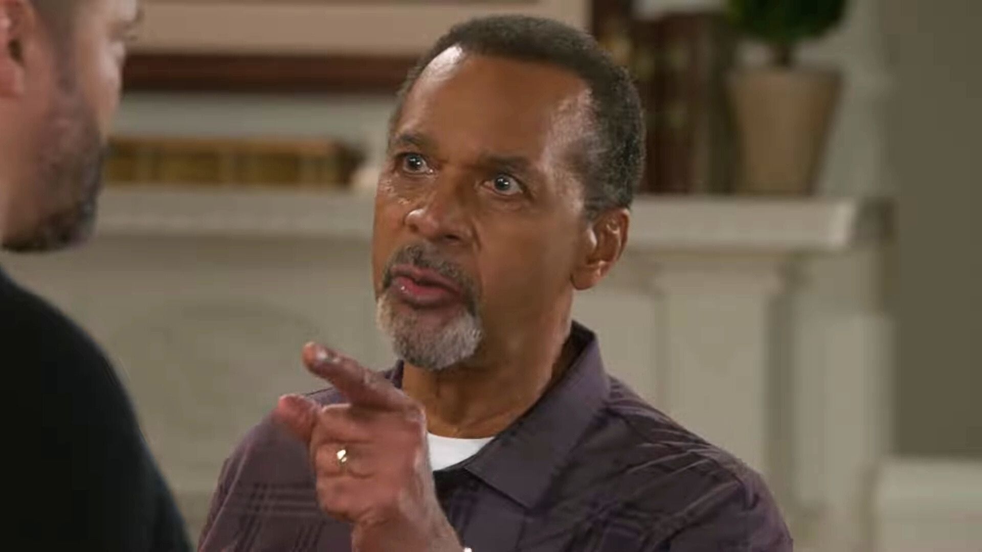 Vernon goes at Bill over his decision to use Joey to help | Image: CBS