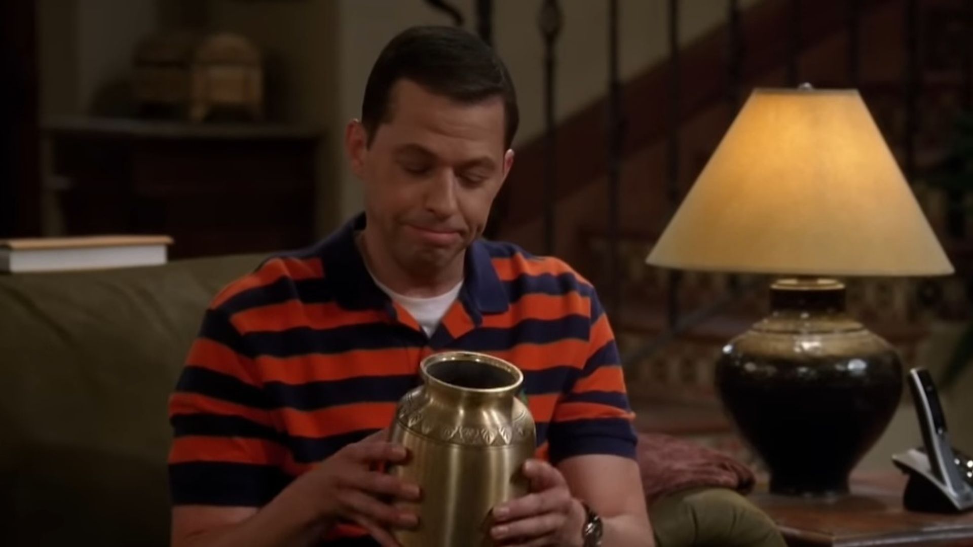 Jon Cryer as Alan Harper in Two and a Half Men (Image Via YouTube/@Comedy Central UK)