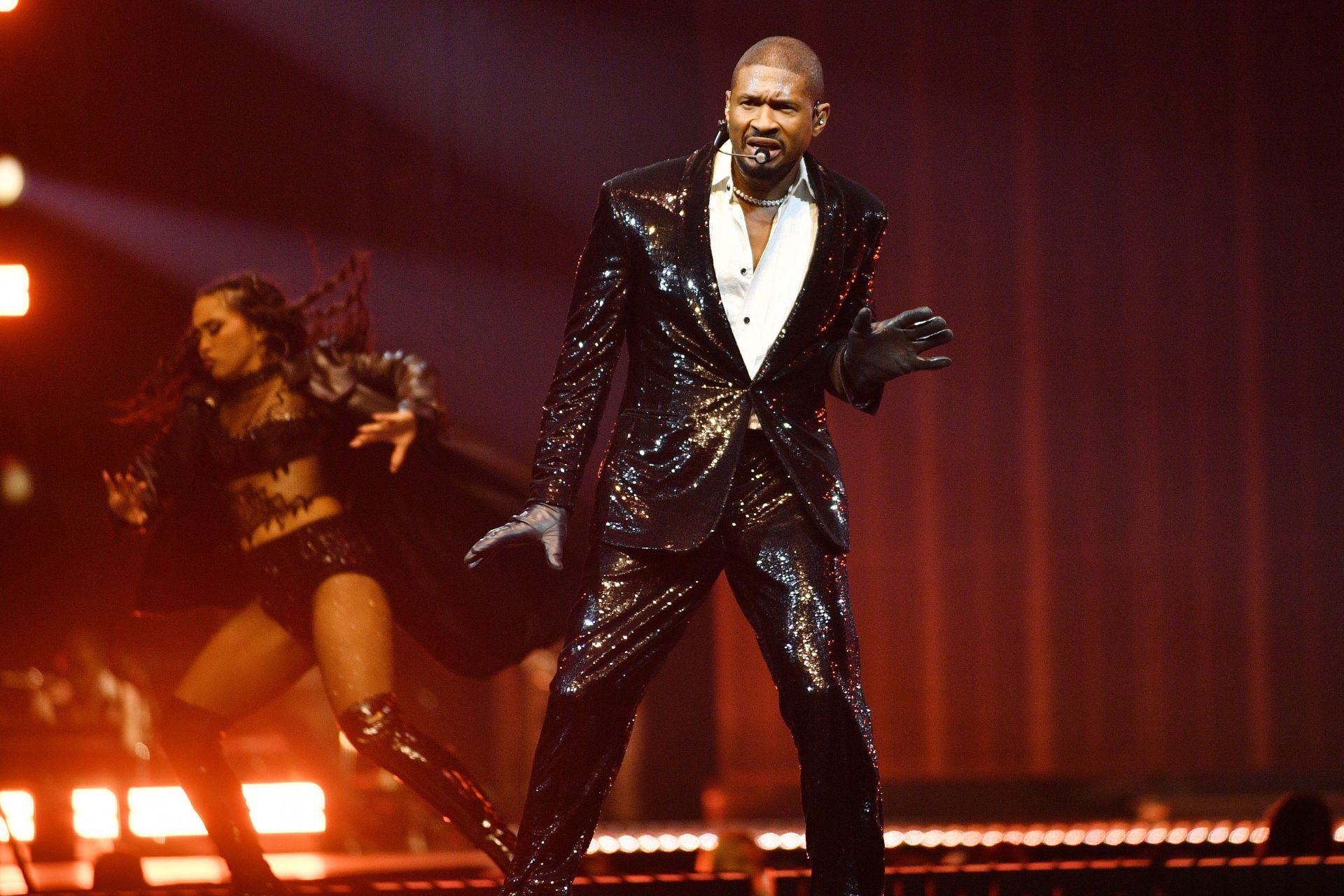 Usher Performs at The O2 Arena - Source: Getty