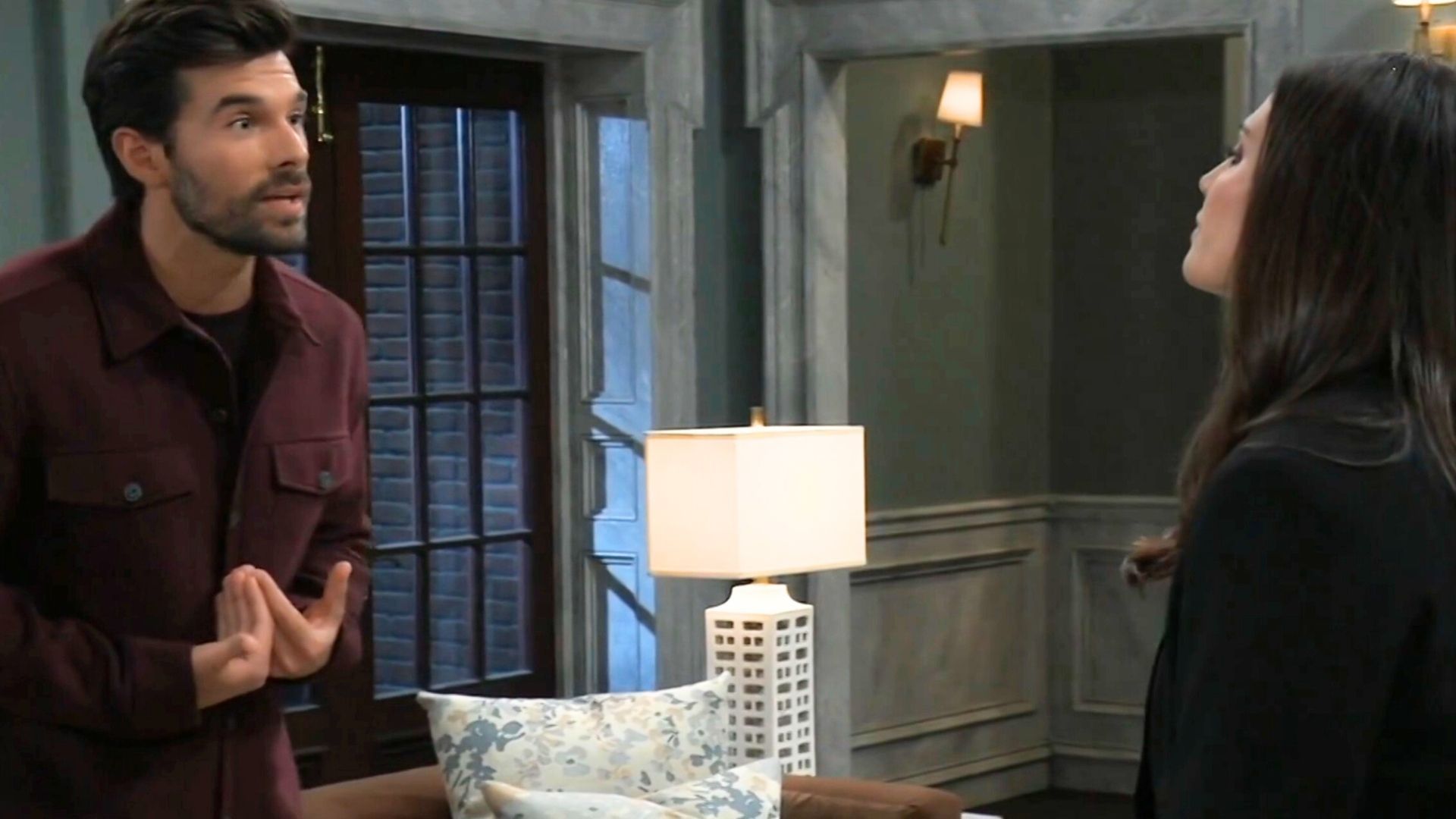 Chase tries to convince Brook Lynn on General Hospital | Image: ABC