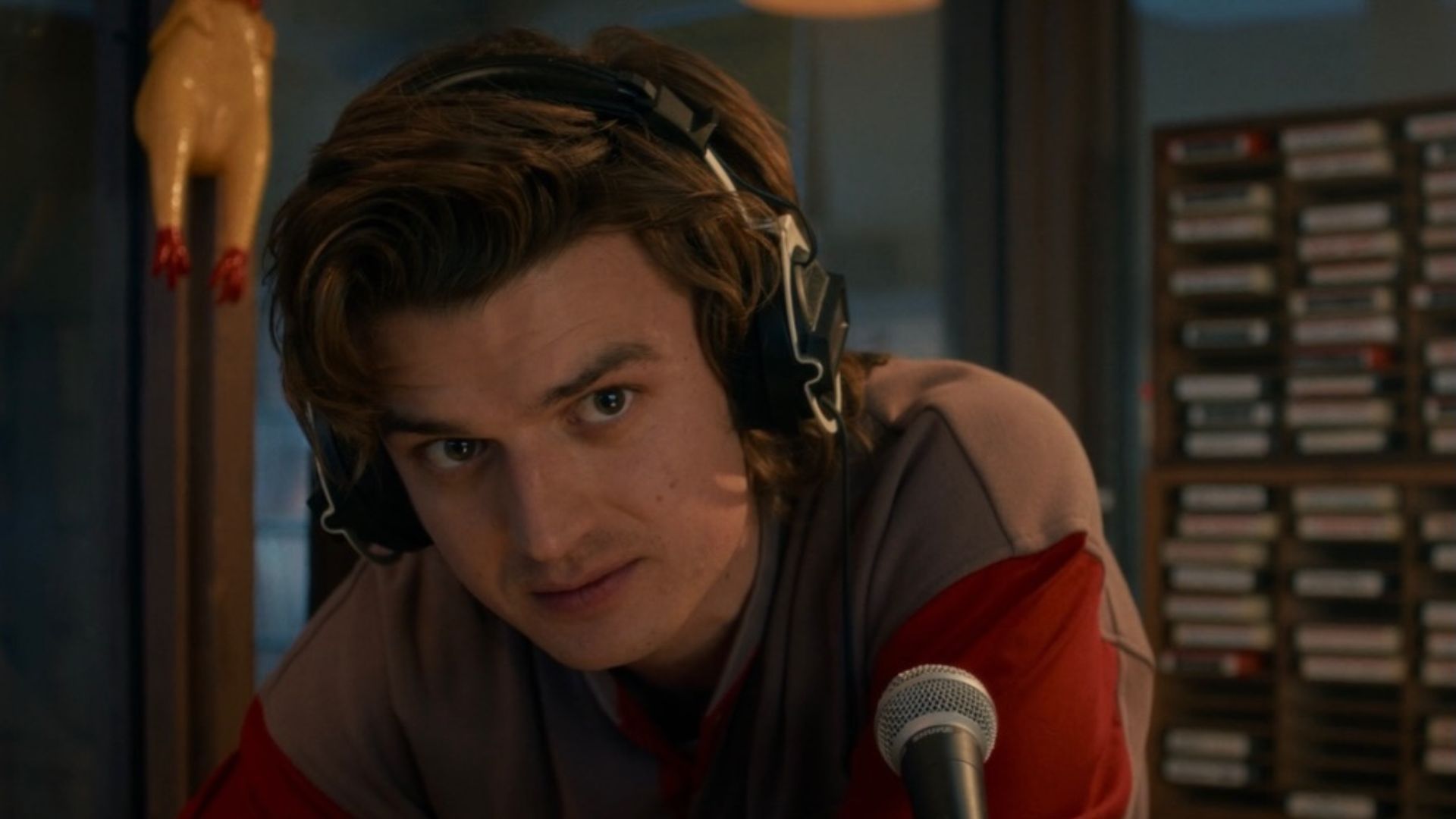 Steve Harrington on Stranger Things Season 5 (Image via Netflix)